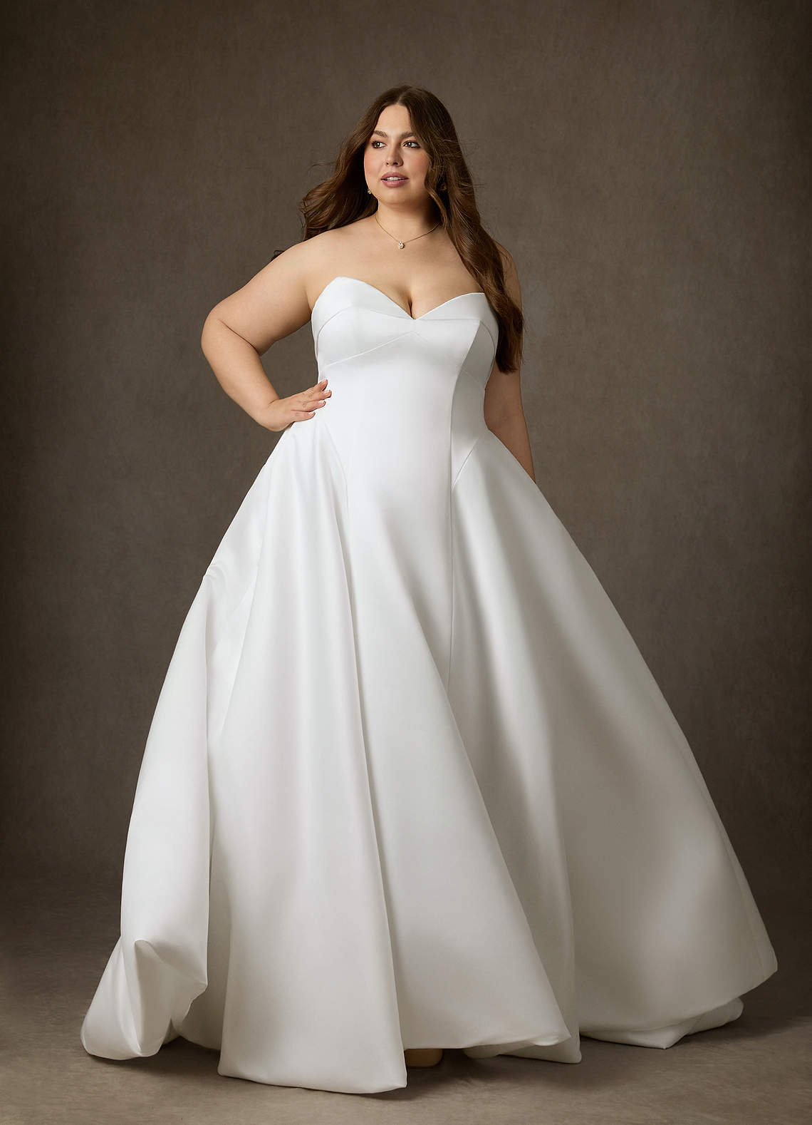 Azazie Junessa Brudekjoler En streg Stropløs Satin Kapel tog Kjole image6