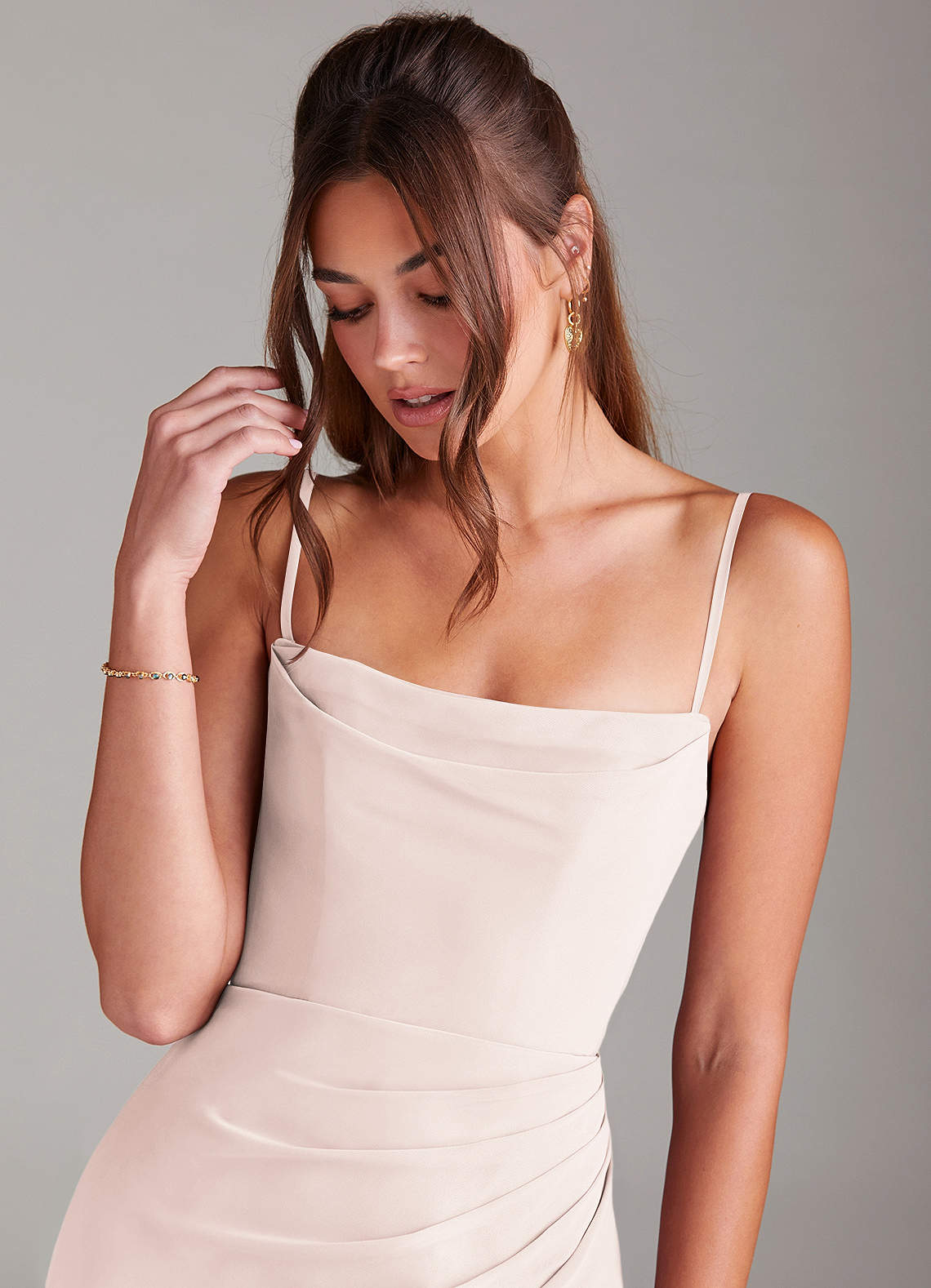 Azazie Leonis Vestidos de madrinha de casamento Vestir Pétala De Rosa de Chiffon de Bainha com Sem alças image1