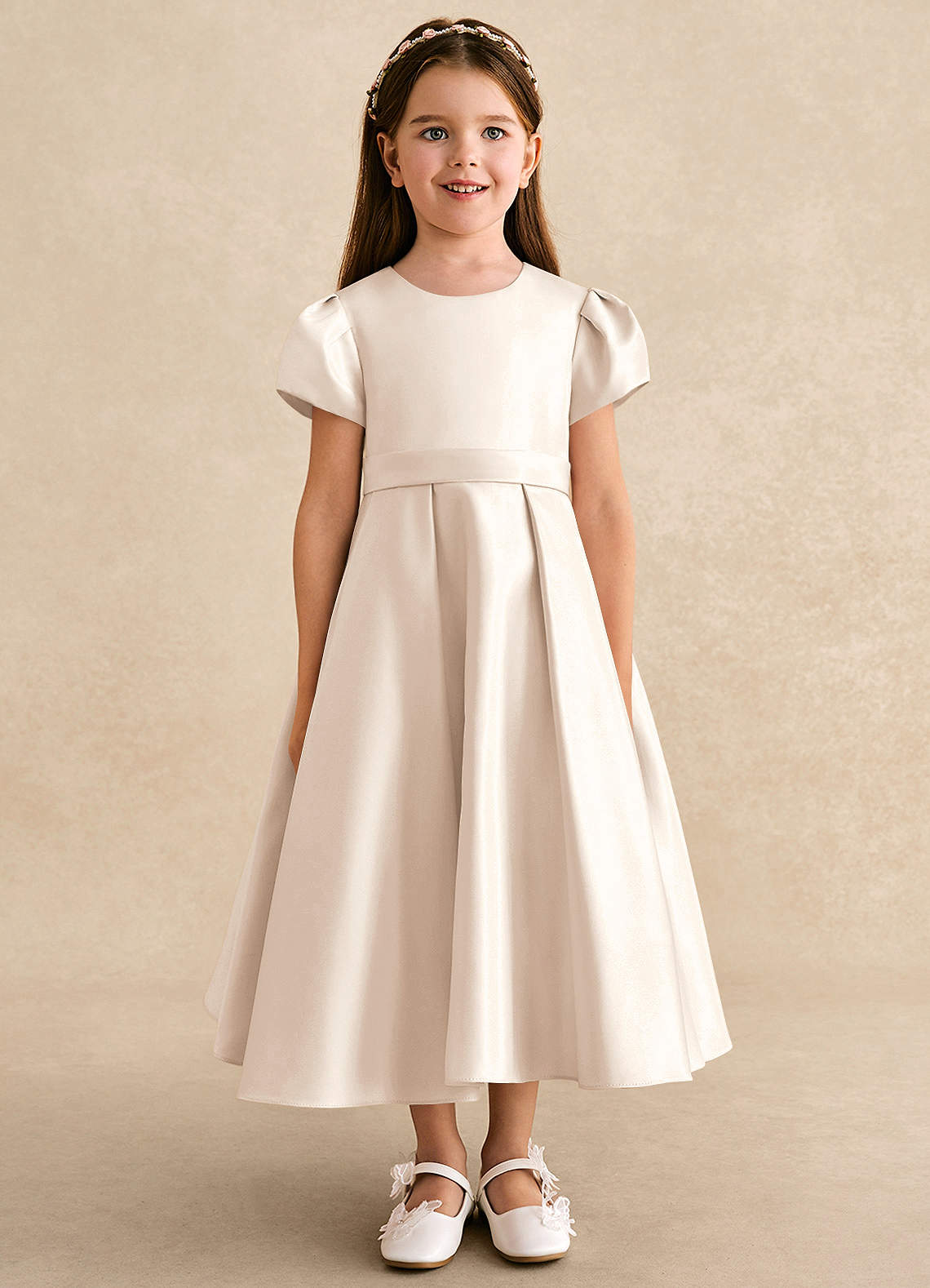 Azazie Princess Vestidos de florista Vestido Alabastro Branco de Cetim fosco de Linha A com Plissado image4