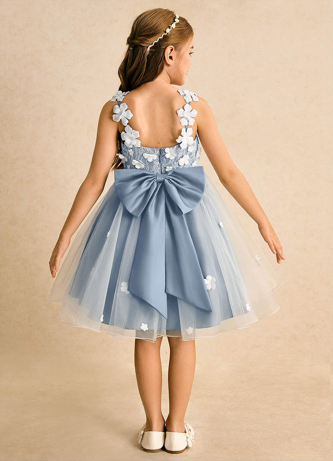Azazie Junebug vestidos de niña de las flores Vestido de Marfil Azul Polvoriento de Tul de Princesa con Encaje image1