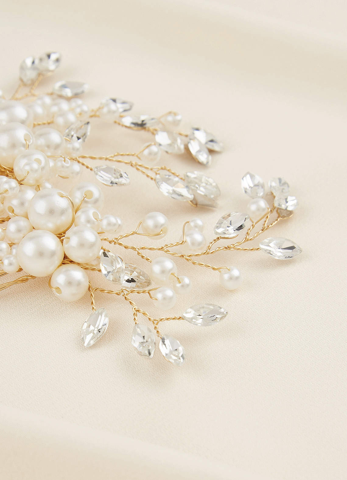 front Bridal Pearl Hair Comb