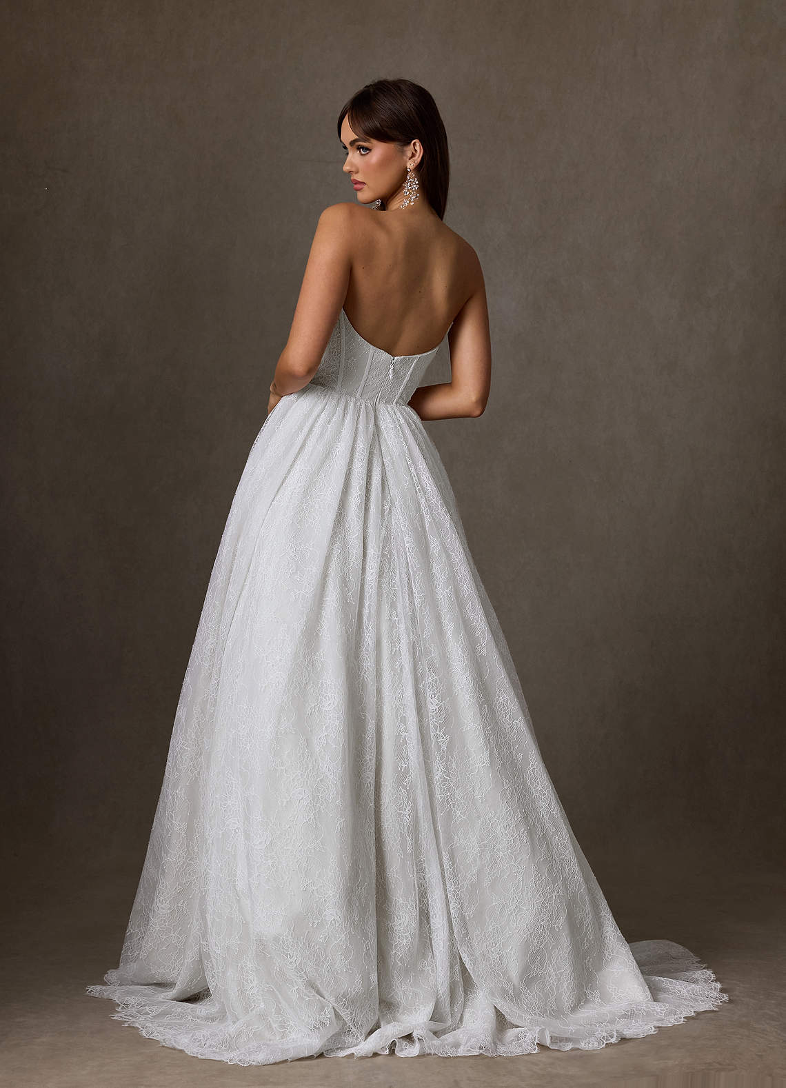 Azazie Sienna Robes de mariée Robe Trapèze en Dentelle Encolure en Forme de Cœur Blanc De Diamant image7