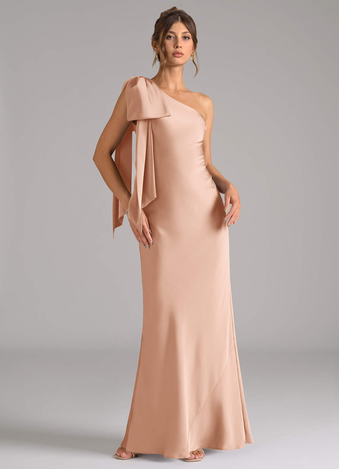 Azazie Capri Robes de demoiselle d'honneur Robe Sirène en Satin extensible Ue épaule Or Rose image1