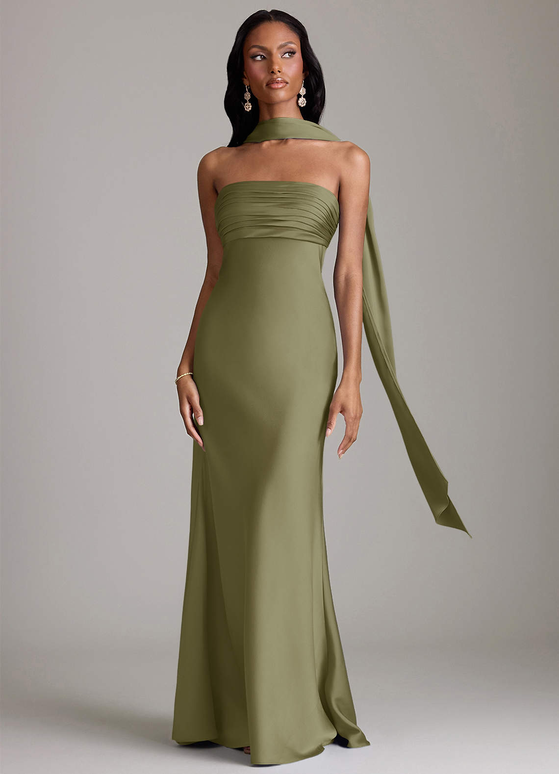 Azazie Saylor Jurken voor bruidsmeisjes Jurk van Stretch Satijn met Zeemeermin Strapless Pistache image8