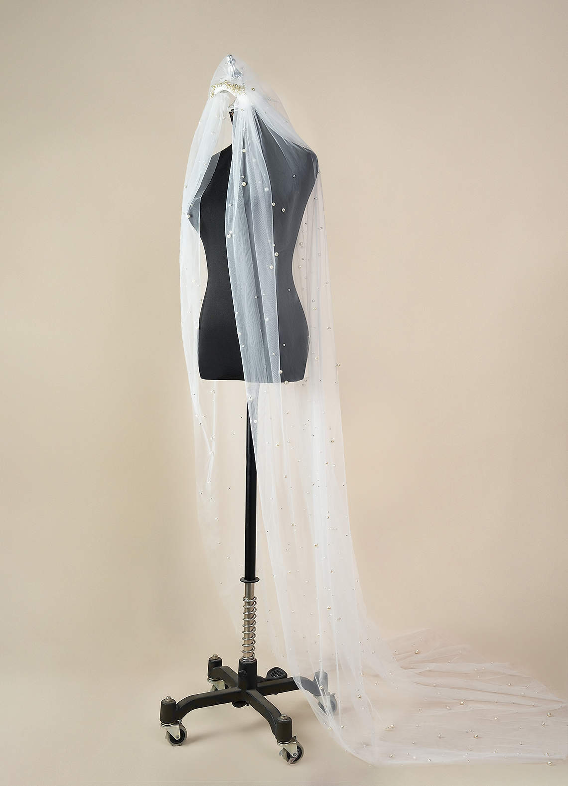 front Quin Pearl Chapel Length Veil