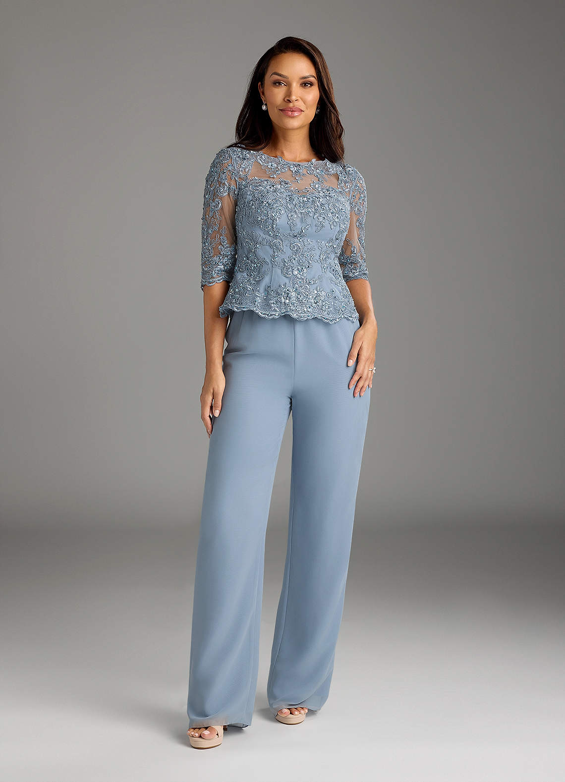 Azazie Florida Abiti per la Madre della Sposa Abito Tuta Pantaloni in Chiffon Lustrini Blu Polveroso image2