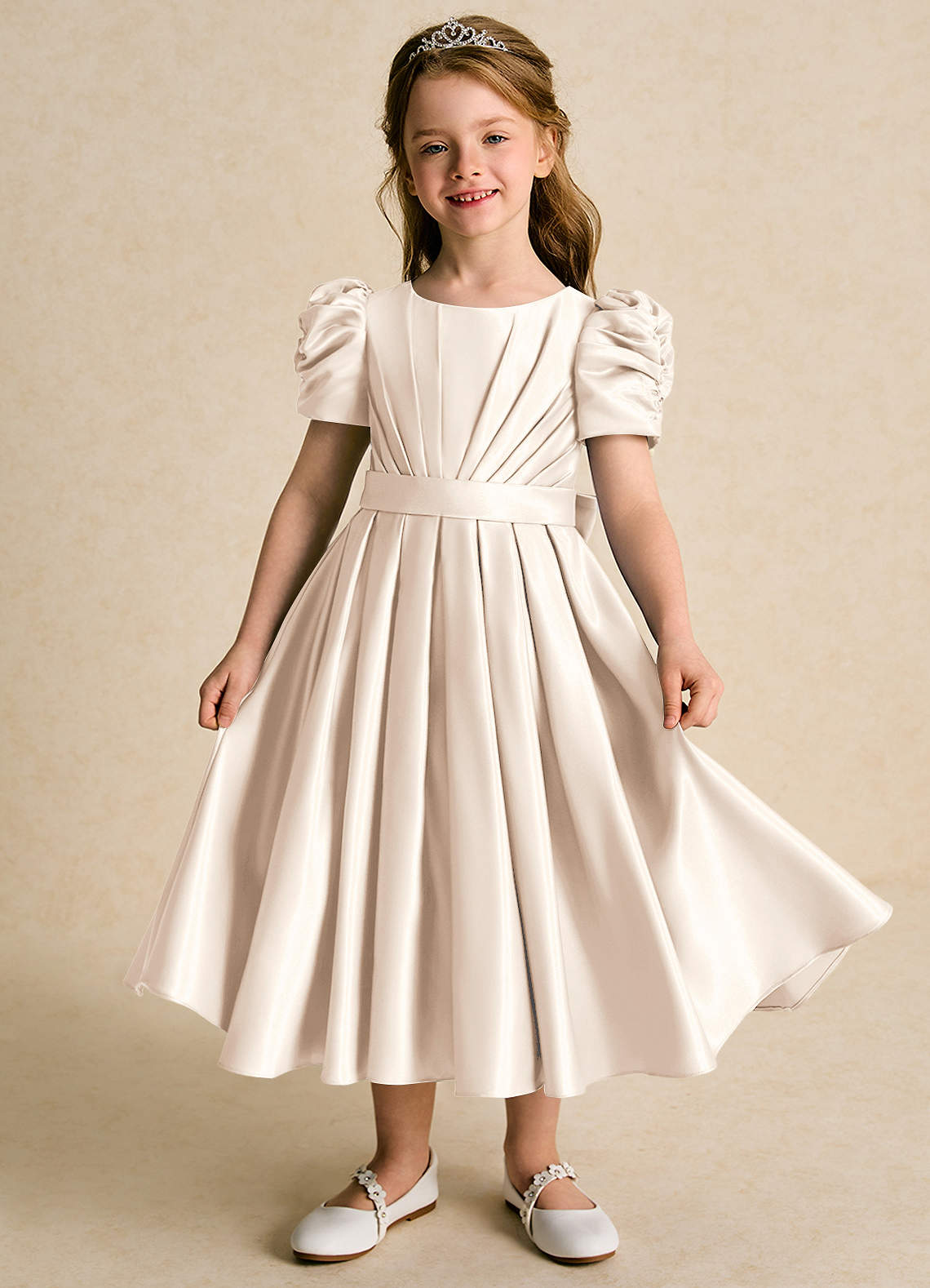 Azazie Miriam Flower Girl Klänningar Klänning Balklänning i Matt satäng Plisserad image1