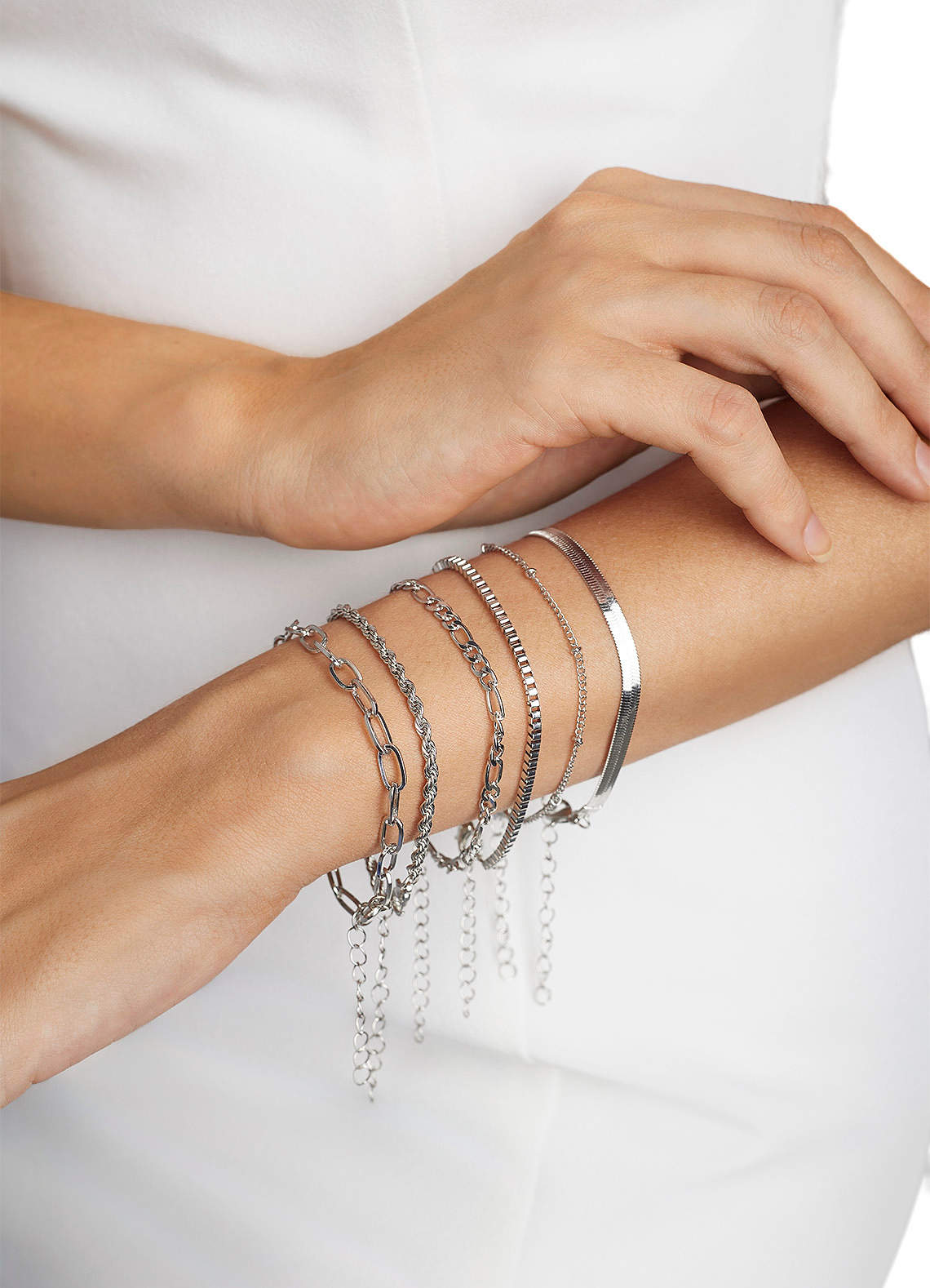 front Multi Chain 6-Piece Bracelet Set