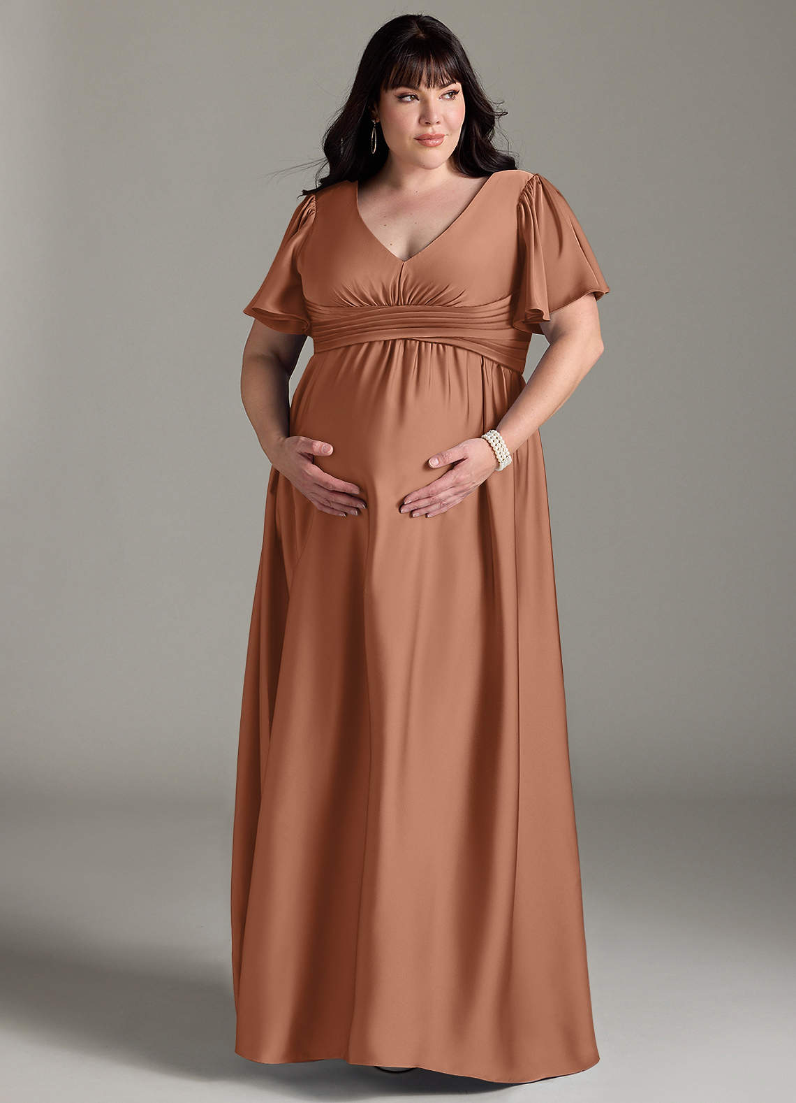 Azazie Verna vestidos de dama de honor de maternidad Vestido de Corte en A Volante Hasta el suelo Satén Elástico image12