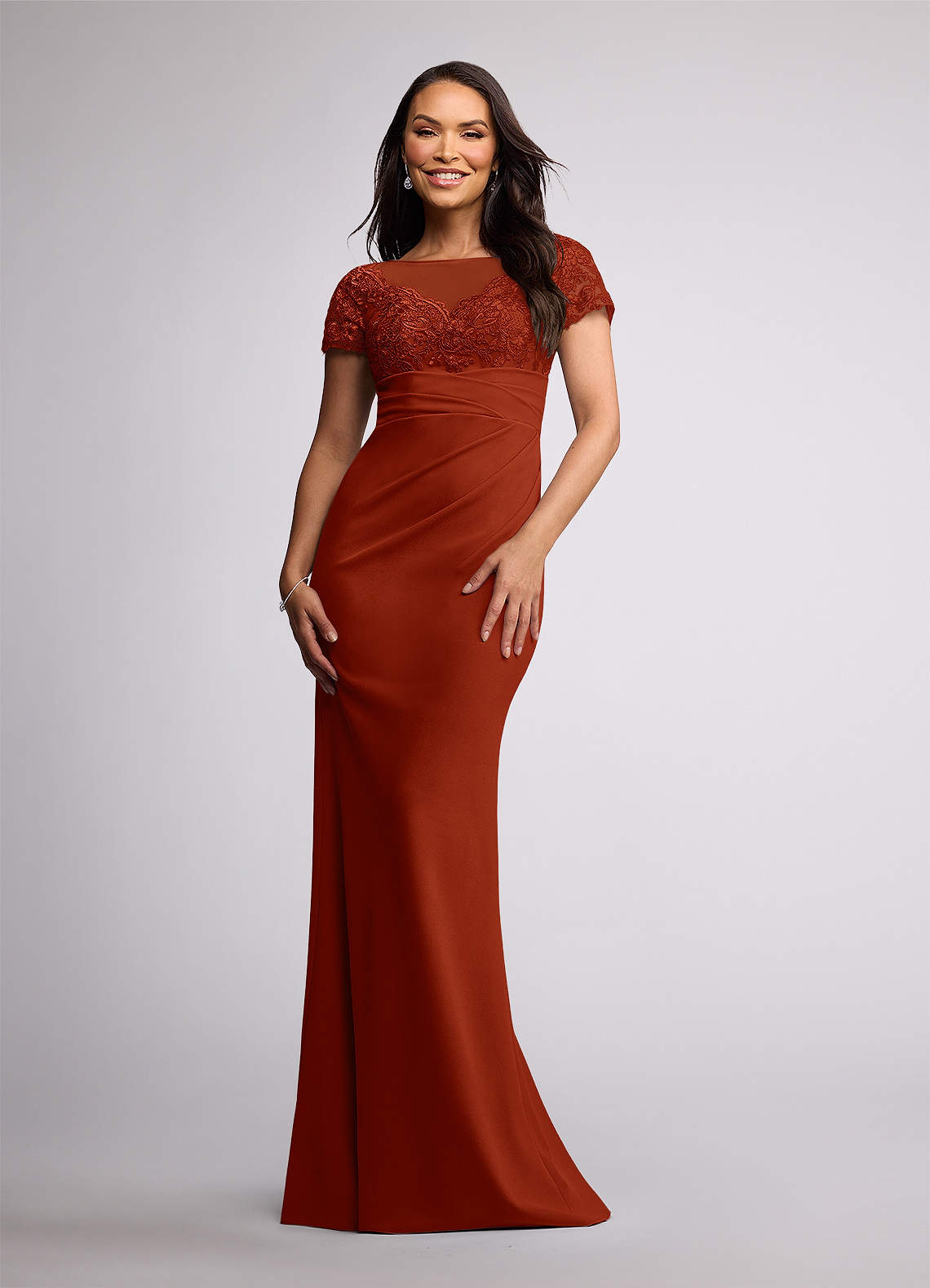 Azazie Susan vestidos de madre de la novia Vestido de Óxido de Crepé elástico de Recto con Encaje image1