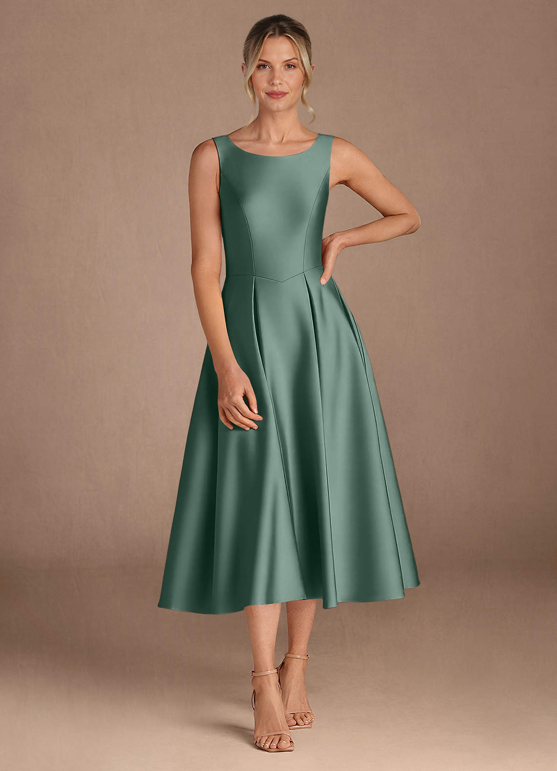 Azazie Fulton Abiti per la Madre della Sposa Abito A-Line in Raso Elasticizzato Plissettato Eucalipto image3