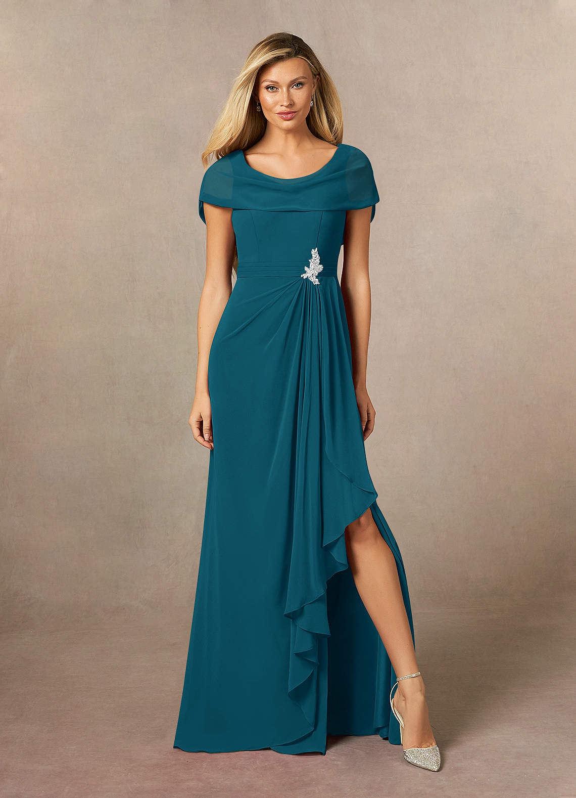 Azazie Mary Vestidos para mãe da noiva Vestido Tinta Azul de Chiffon de Linha A com Fenda Lateral image1