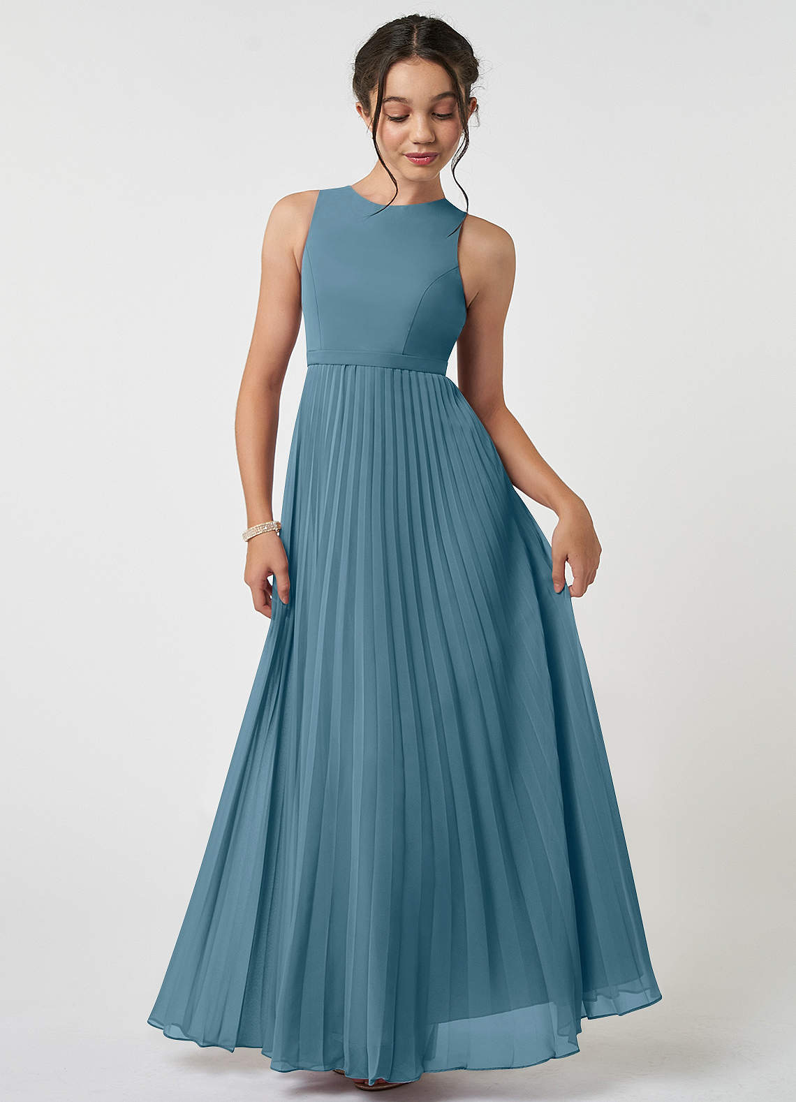 Azazie Lindie Junior Robe Trapèze en Mousseline de soie Plissée Bermude image1