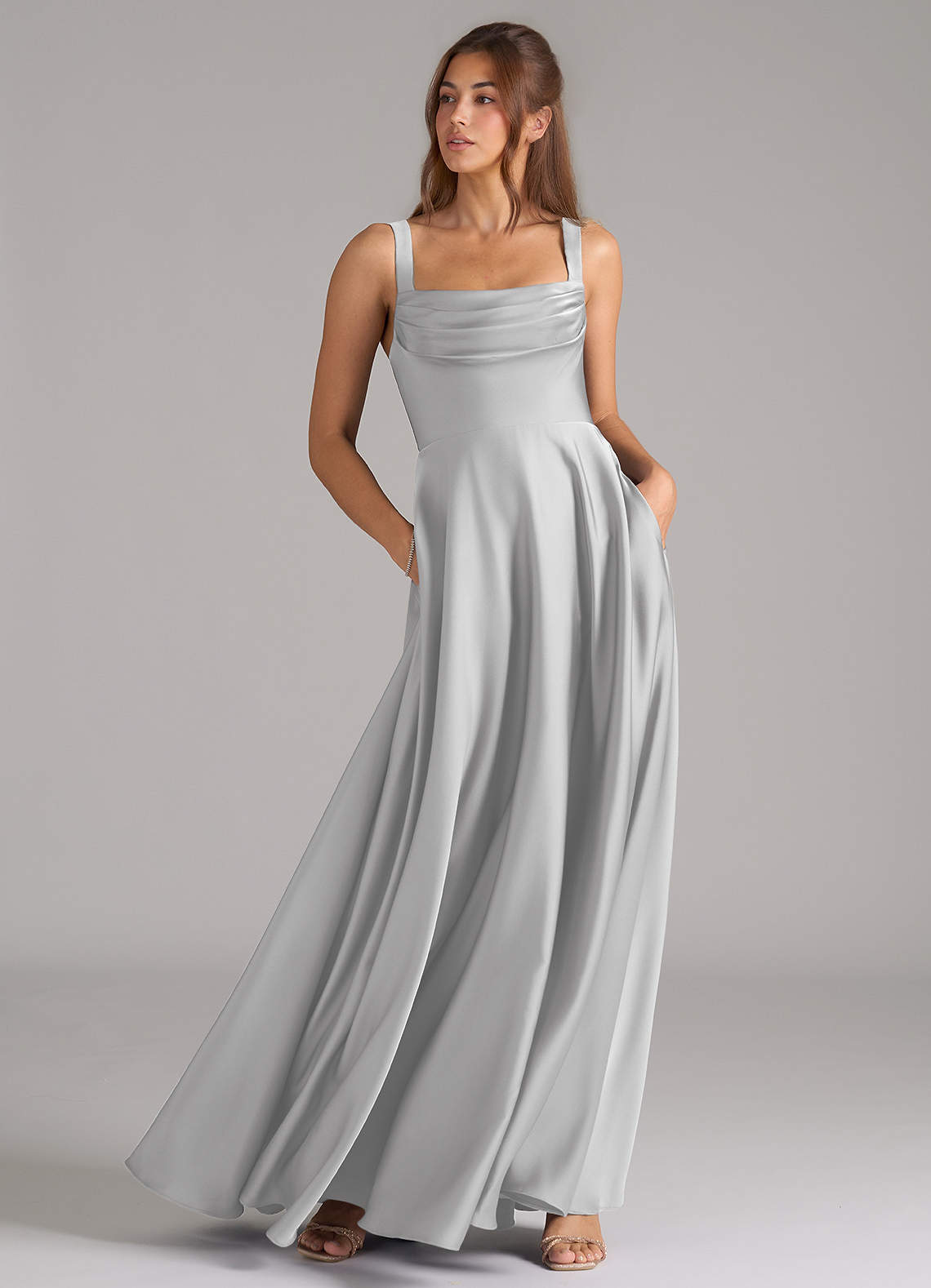 Azazie Shaude Brudepigekjoler En streg Plisseret Stræk satin Gulv-længde Kjole image2