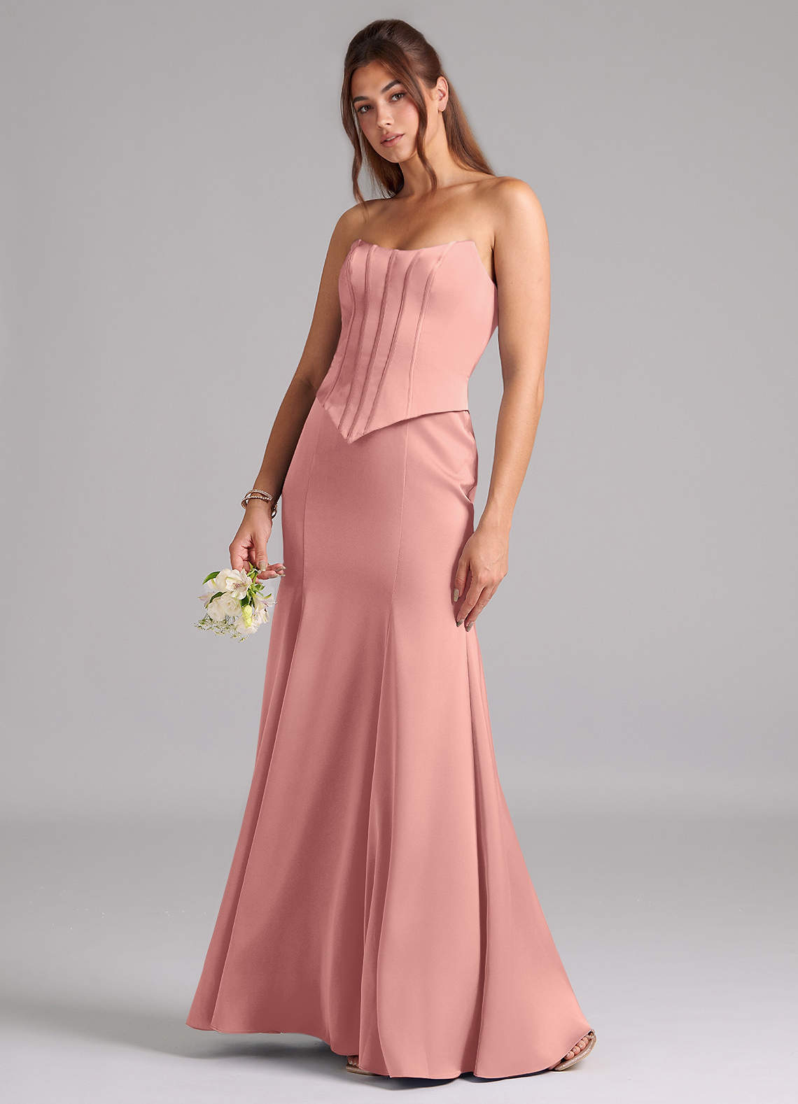 Azazie Ximena Robes de demoiselle d'honneur Robe Sirène Convertible en Satin extensible Corset Rosette image1