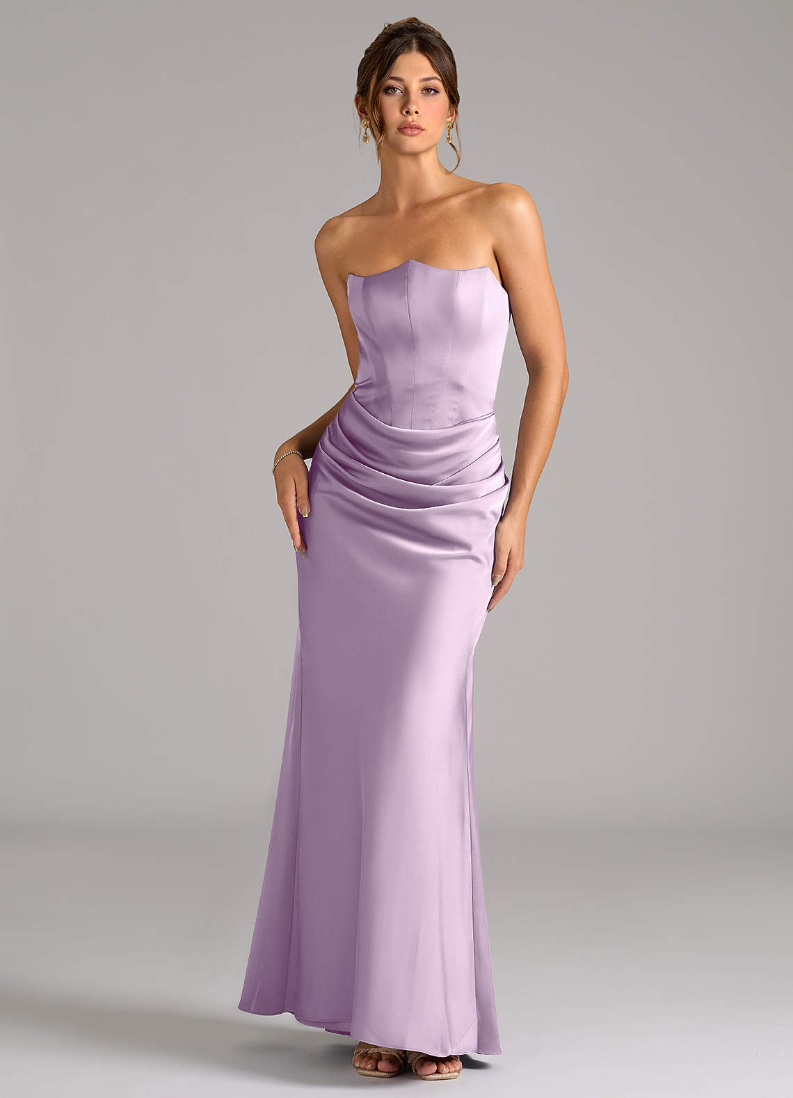 Azazie Debby Jurken voor bruidsmeisjes Converteerbaar Jurk van Stretch Satijn met Zeemeermin Strapless Frosted Lila image1