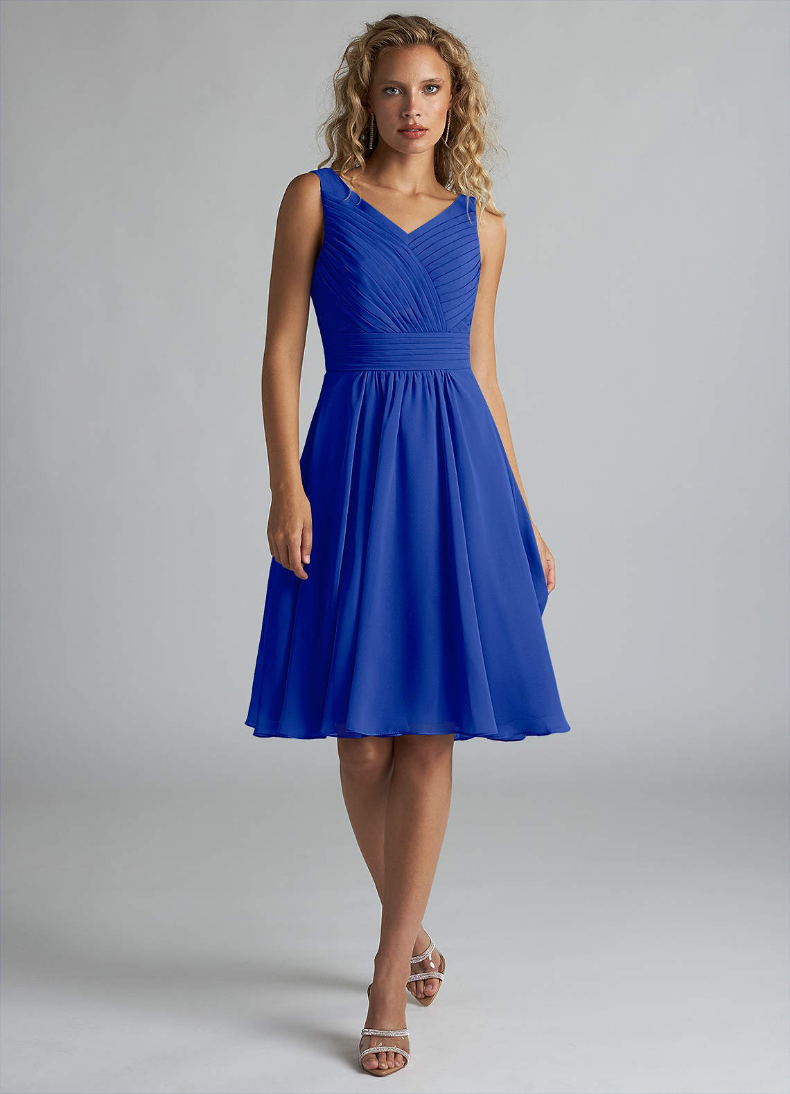 Azazie Grace Vestidos de damas de honor Vestido de Azul Real de Gasa de Corte en A con Plisado image1