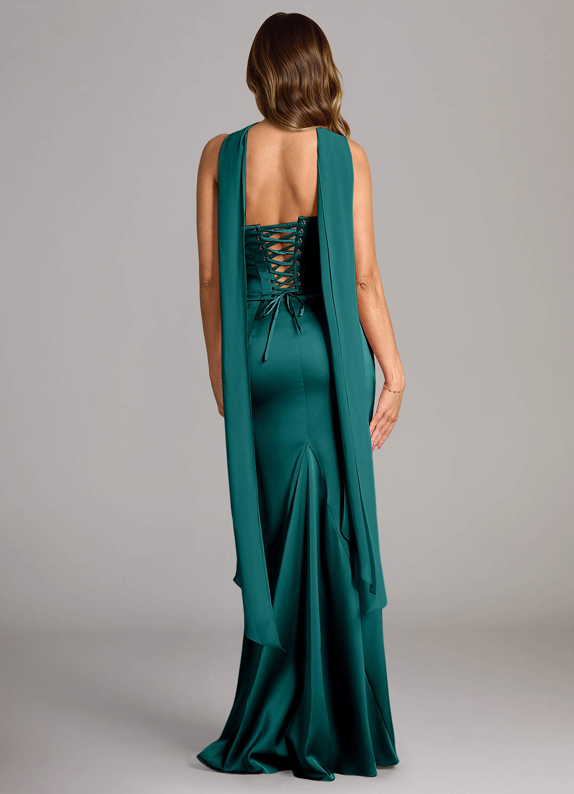Azazie Sorrel Vestidos de damas de honor Vestido de Pavo Real de Satén Elástico de Corte Sirena Convertible con Sin tirantes image1