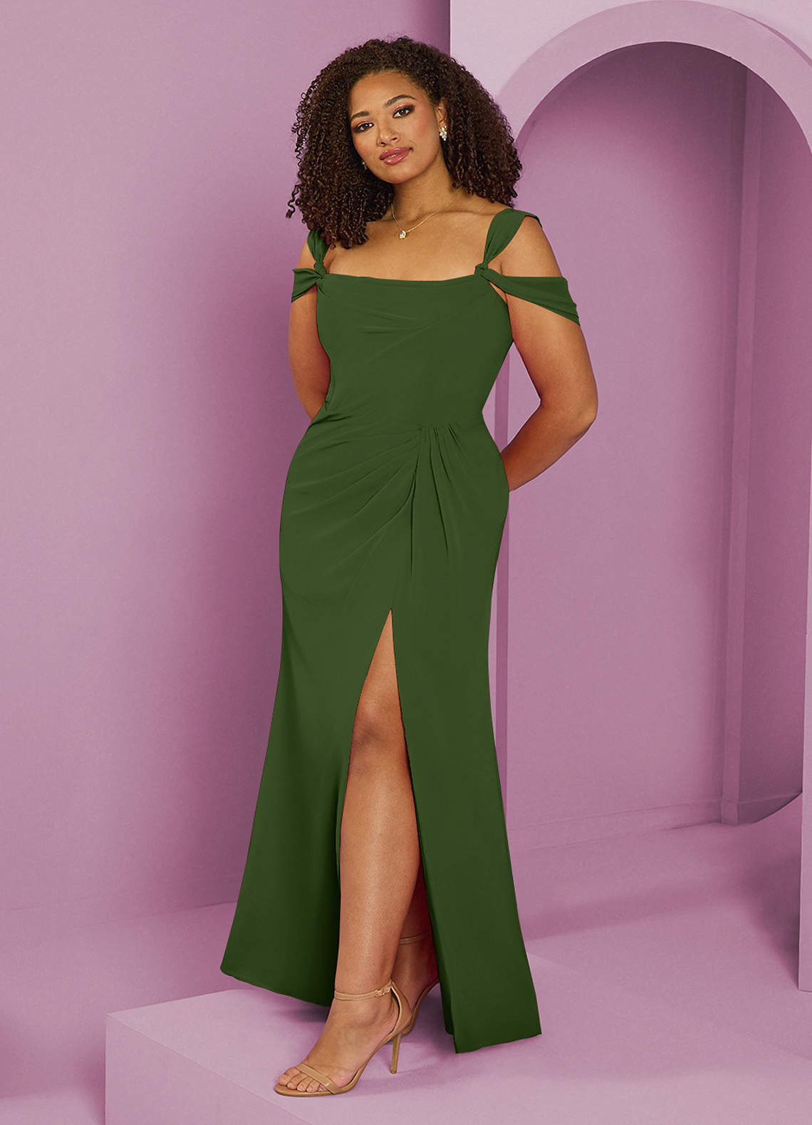 Barbie ♥ Azazie Robes de demoiselle d'honneur Robe Trapèze en Mousseline de soie Épaule décolletée Olive image1