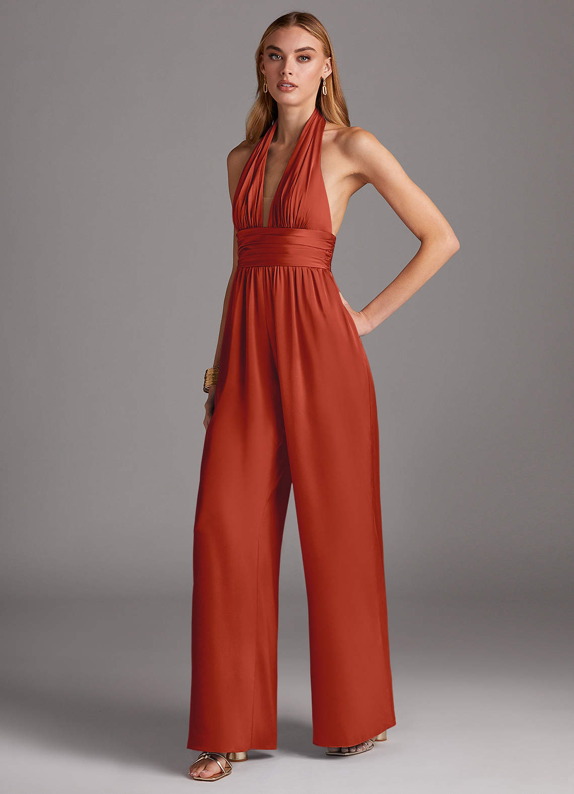 Azazie Oli Jurken voor bruidsmeisjes Jumpsuit van Stretch Satijn Geplooid Roest image1
