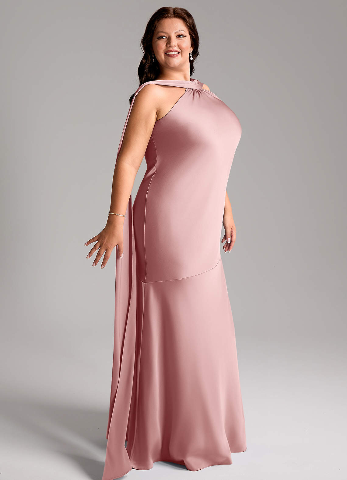 Azazie Kinsley Vestidos de damas de honor Vestido de Rosa Polvorienta de Satén Elástico de Corte Sirena con Corte Lateral image10