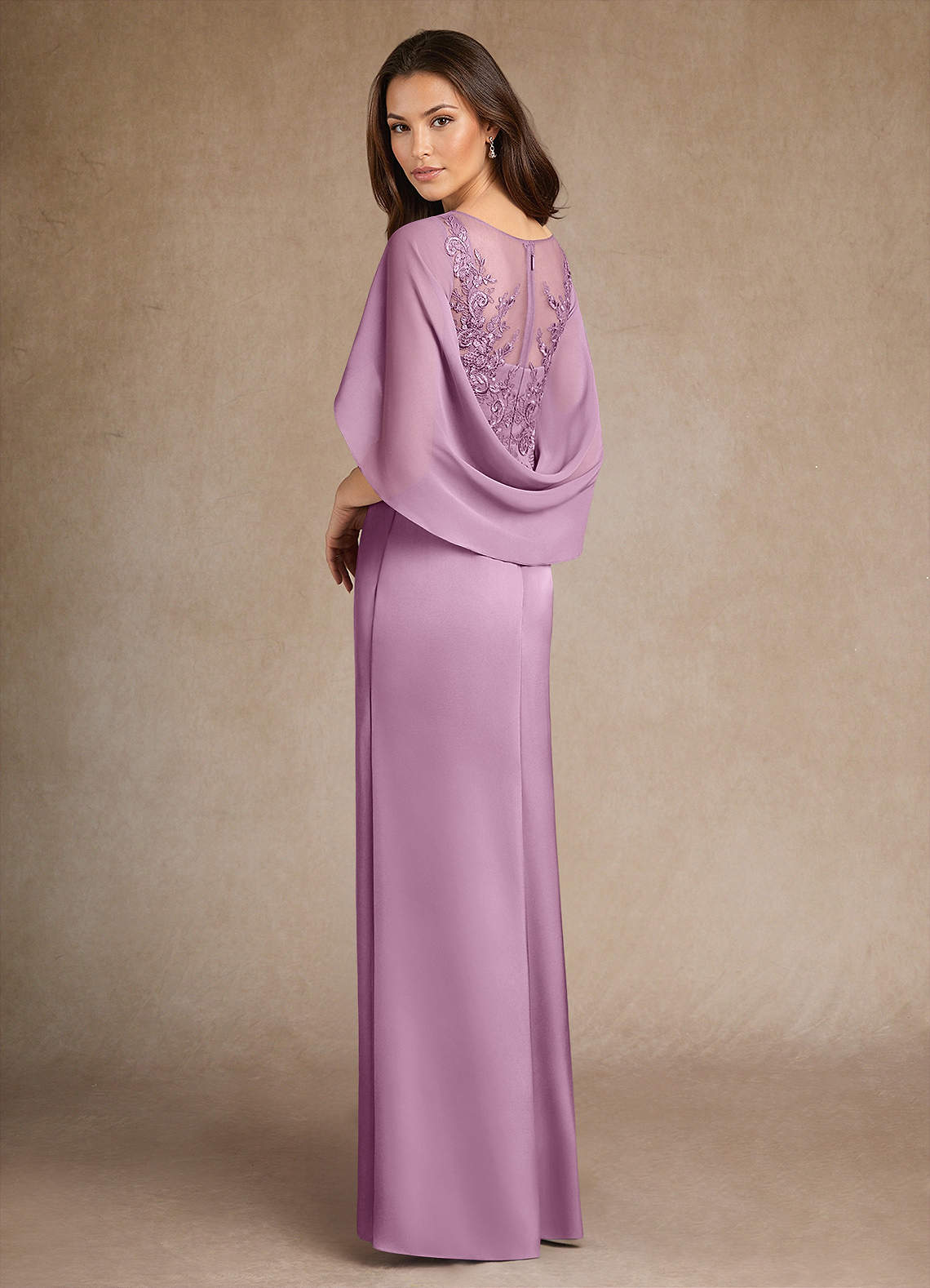 Azazie Hera Mère de la mariée Robes Robe Trapèze en Satin extensible Dentelle Glycine image2