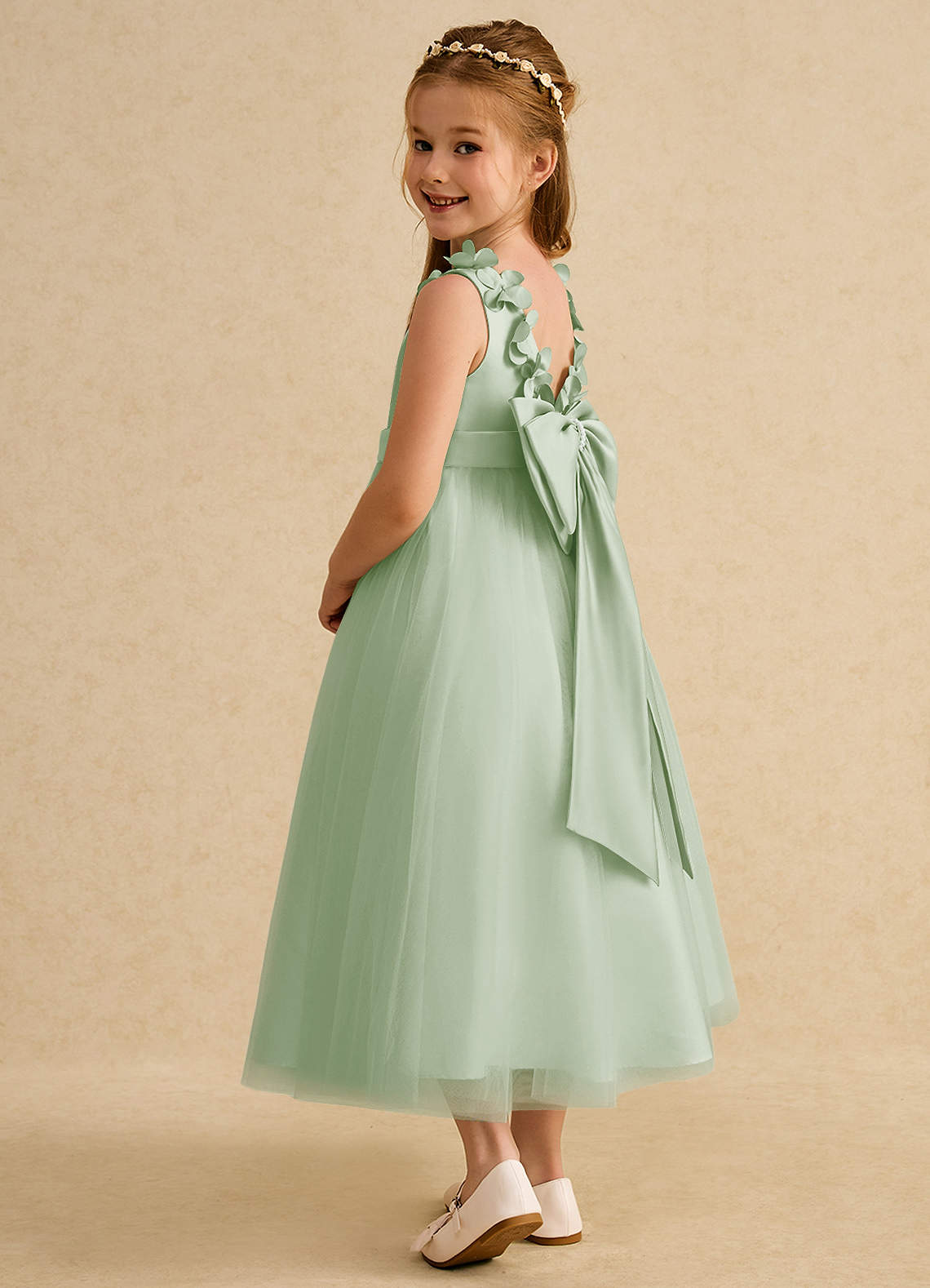 Azazie Lilli Robe Demoiselle D'honneur Fillette Robe Trapèze en Tulle Arc Sauge Poussiéreuse Sauge Poussiéreuse image3