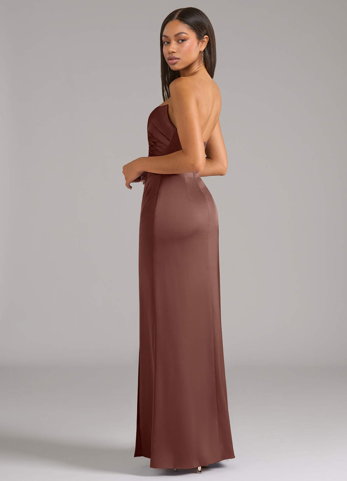 Azazie Marla Kjoler til hjemmeprøvning Skede Stropløs Stræk satin Gulv-længde Kjole image4