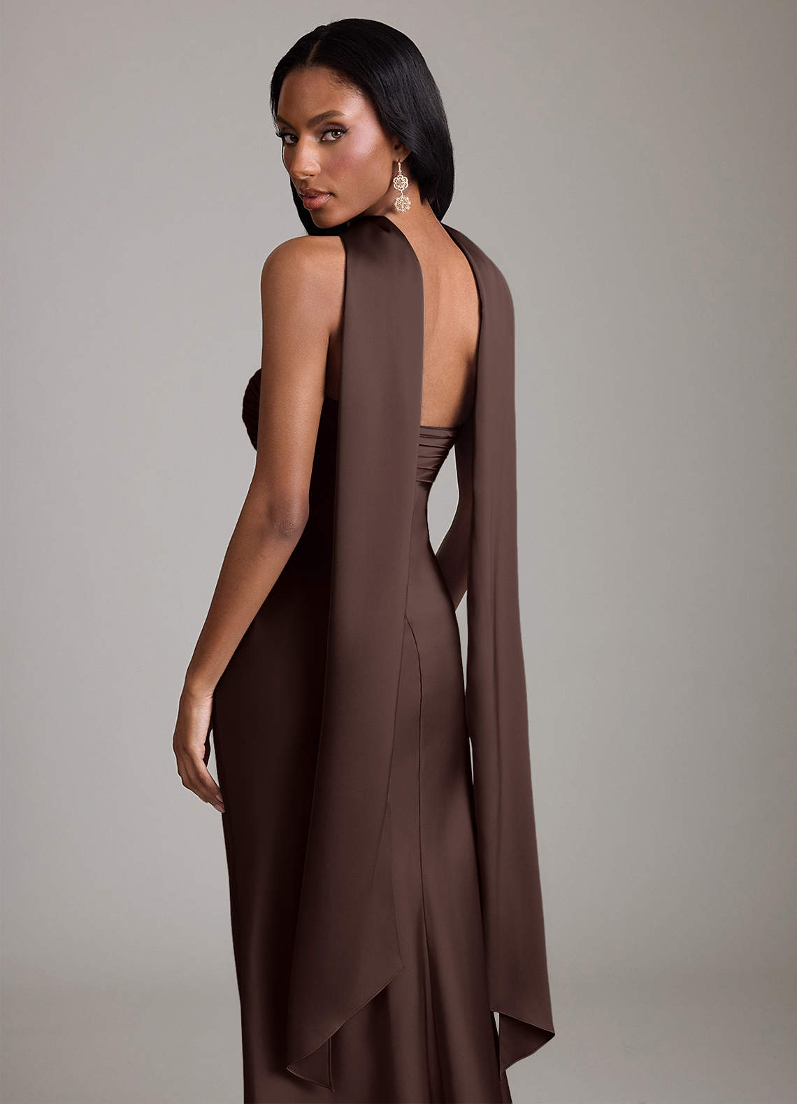 Azazie Saylor Jurken voor bruidsmeisjes Jurk van Stretch Satijn met Zeemeermin Strapless Ganache image6