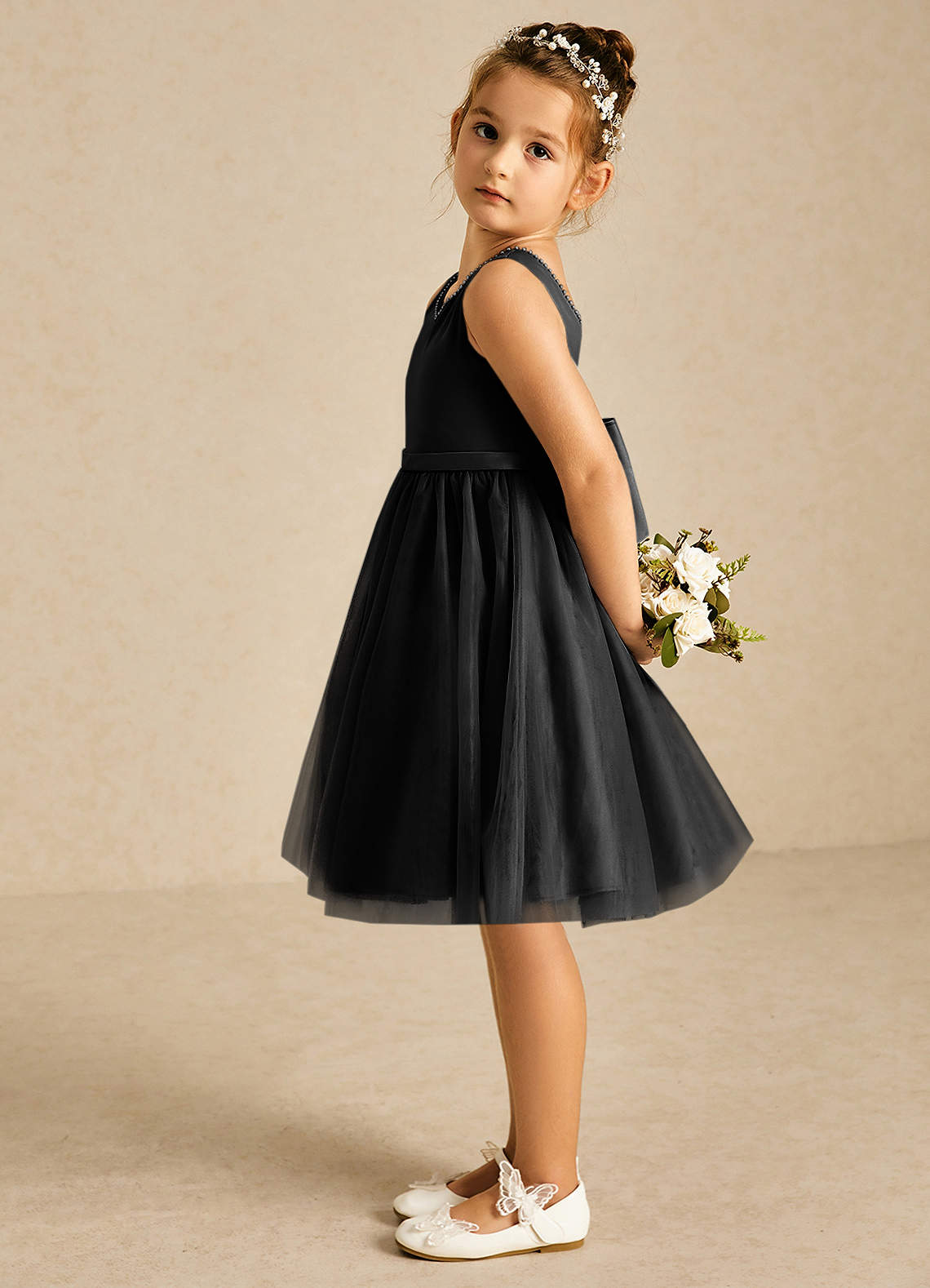 Azazie Sarina Vestidos de florista Vestido Preto de Tule de Linha A com Arco image3