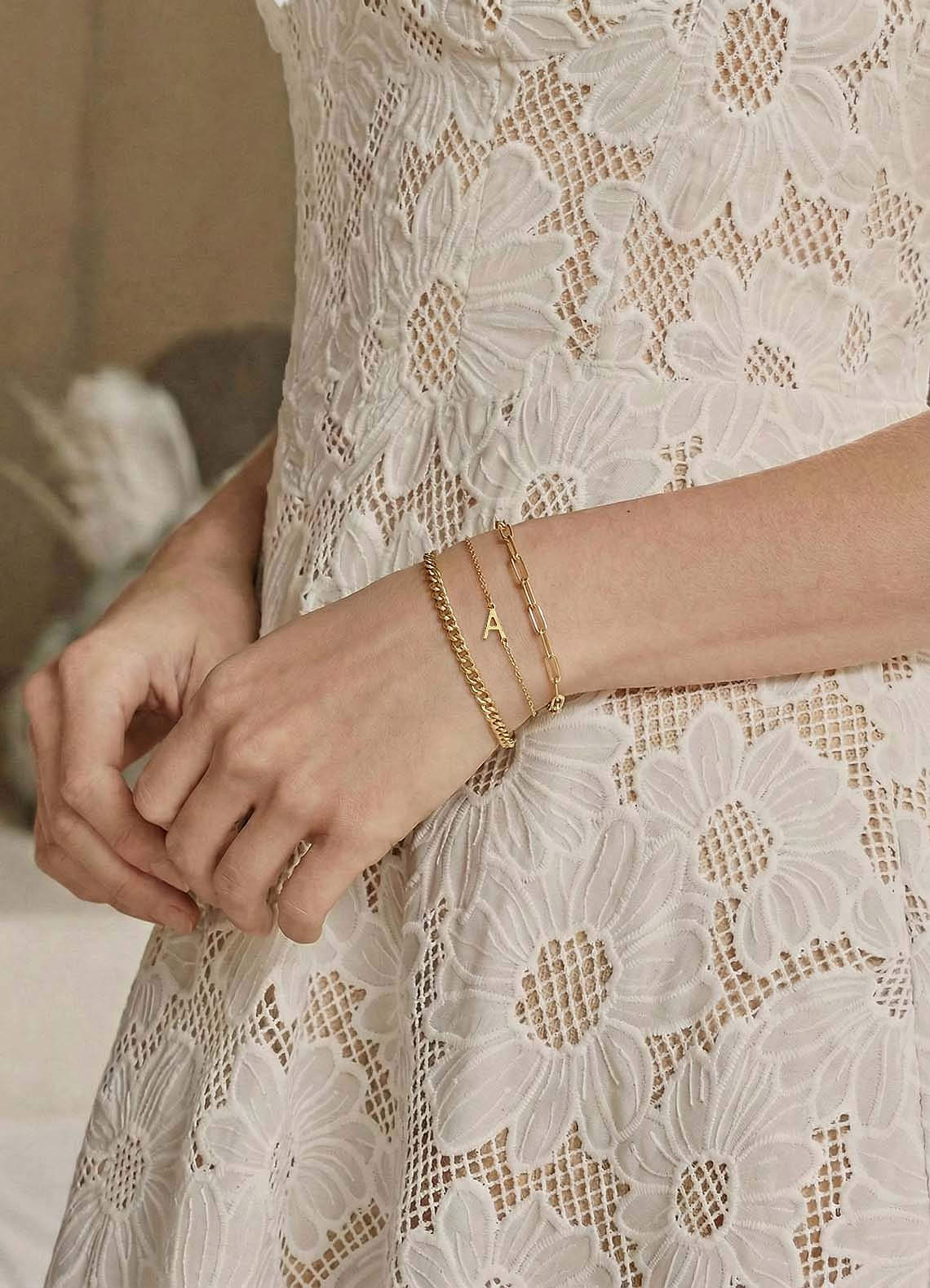 front 3-teiliges Armbandset mit Anfangsbuchstaben