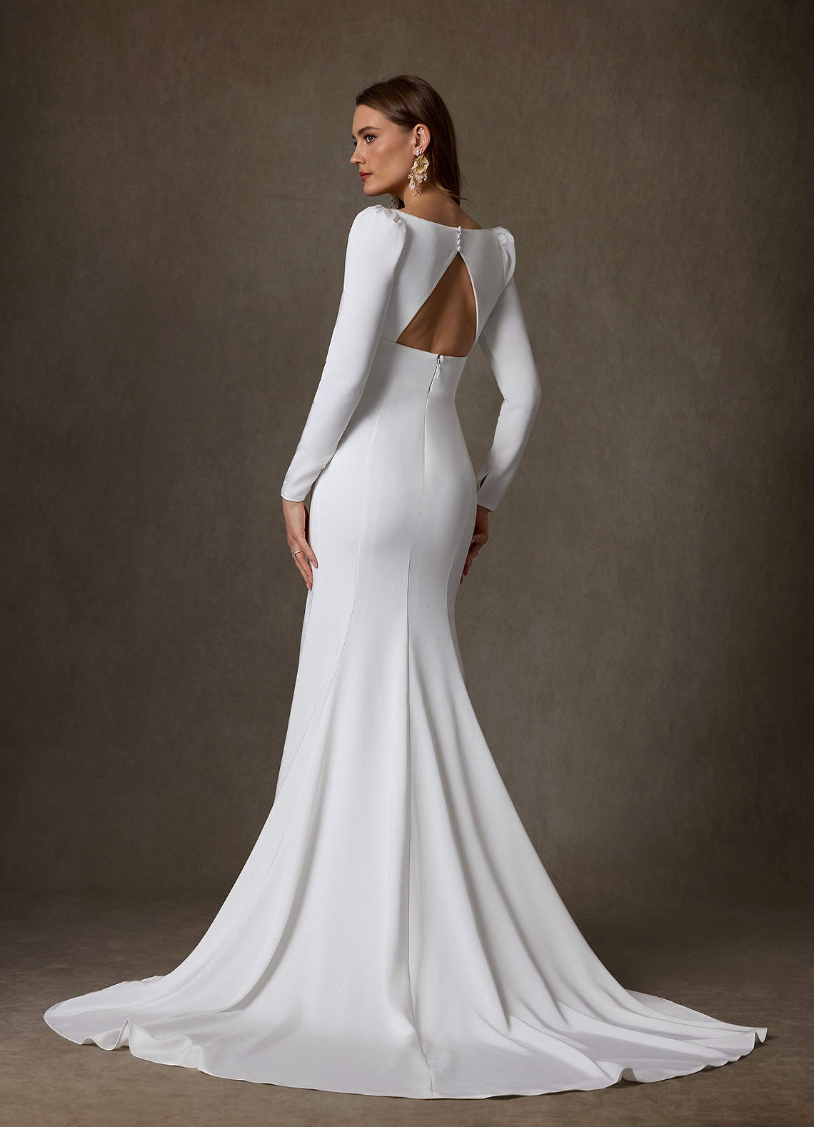 Azazie Seraphina Robes de mariée Robe Sirène en Crêpe Dos Satin Col Carré Blanc De Diamant image1