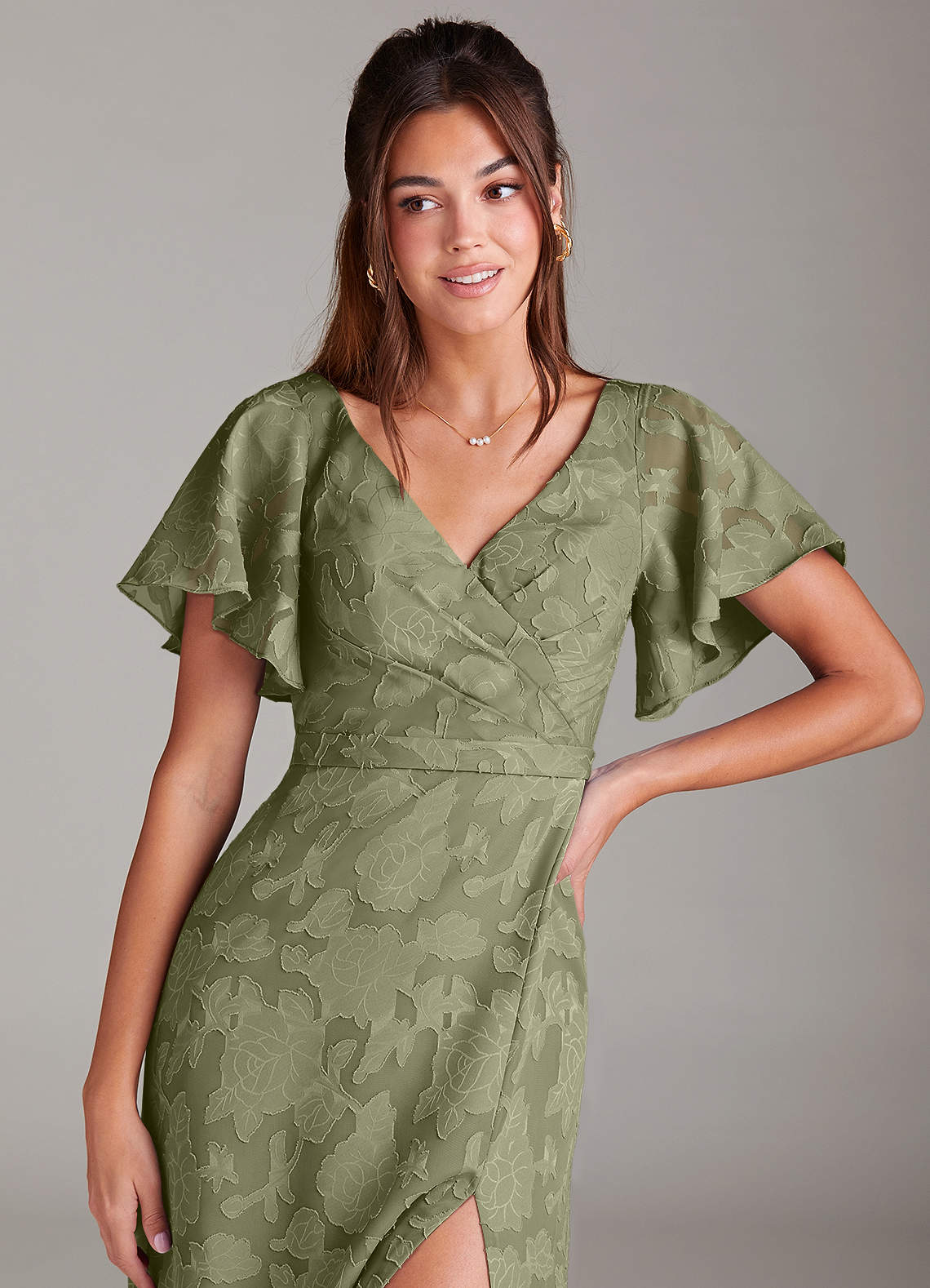 Azazie Ambrosia Essayer des robes à la maison Robe Trapèze en Blumen-Burnout Plissée Bleu Poussiéreux image4