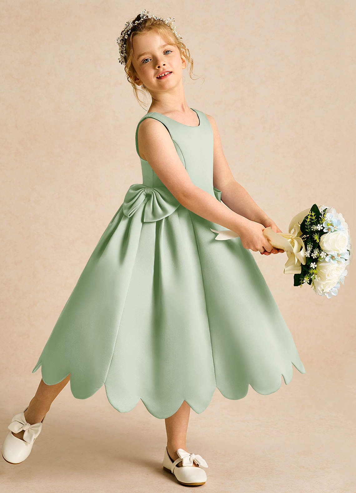 Azazie Macaroon Robe Demoiselle D'honneur Fillette Robe Princesse en Mat Satiné Arc Vert Sauge image1