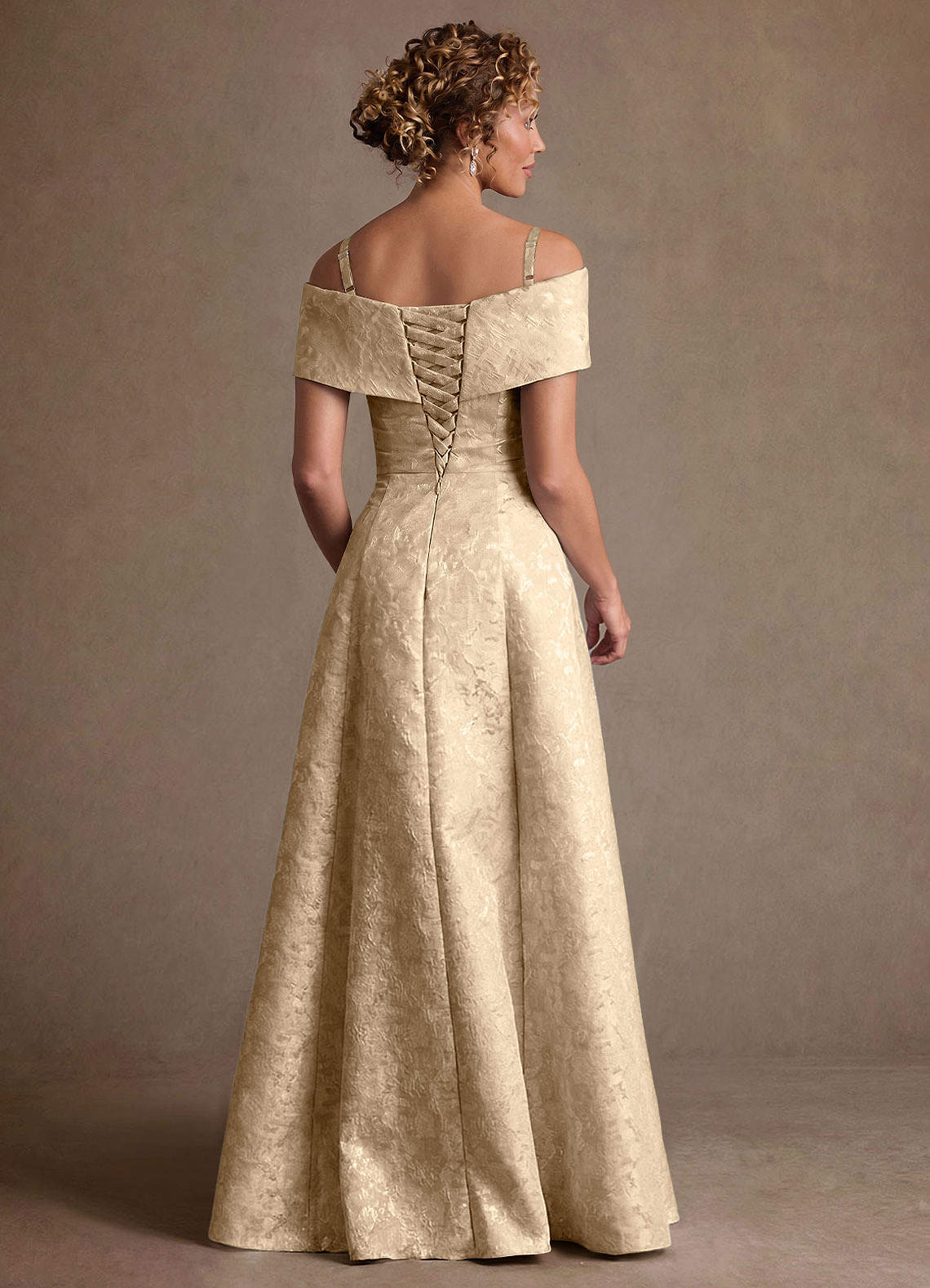 Azazie Harriett Slutrea Klänning A-Line i Blommig Jacquard Off the shoulder Champagne image3