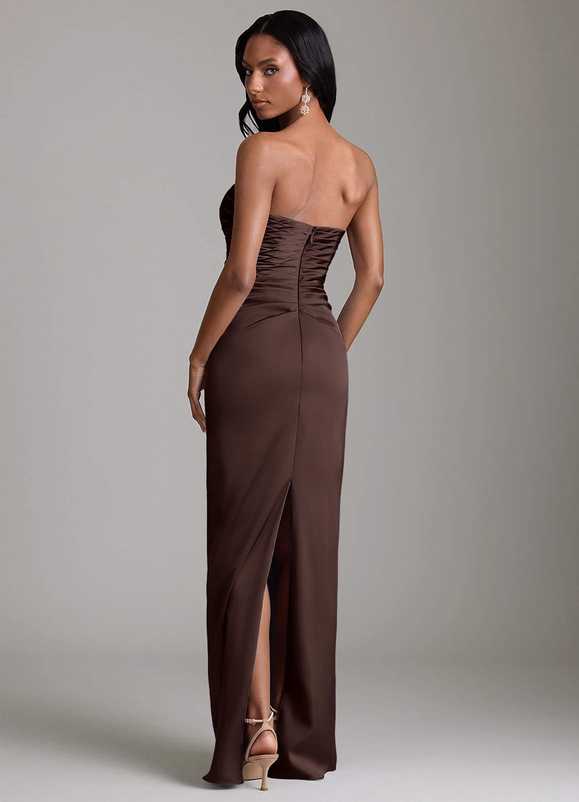 Azazie Sonora Brudtärnklänningar Klä av Tubklänning i Stretch Satin Axelbandslös Ganache image6