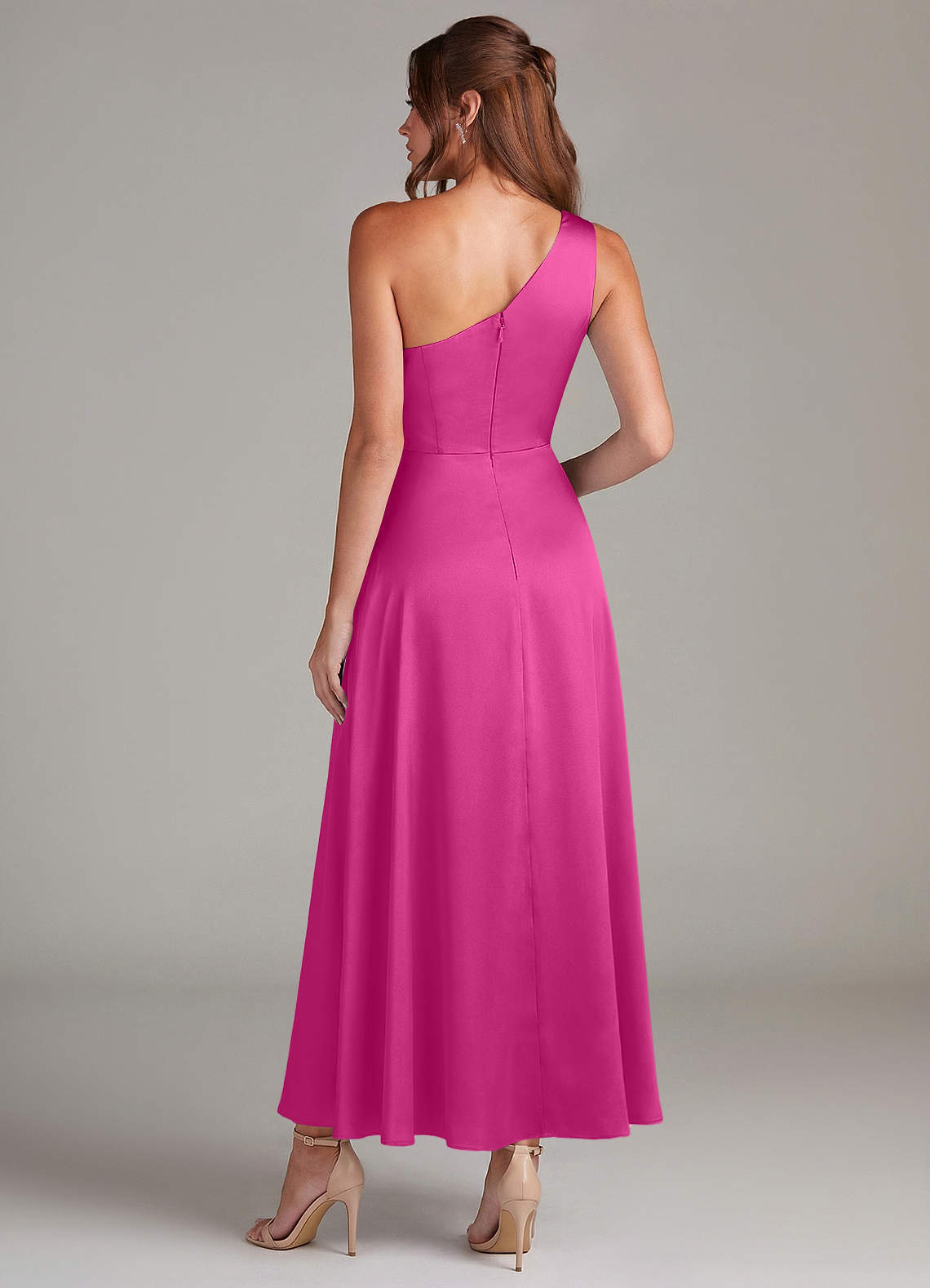 Azazie Brooke Robes de demoiselle d'honneur Robe Trapèze en Satin extensible Une épaule Fuchsia image6