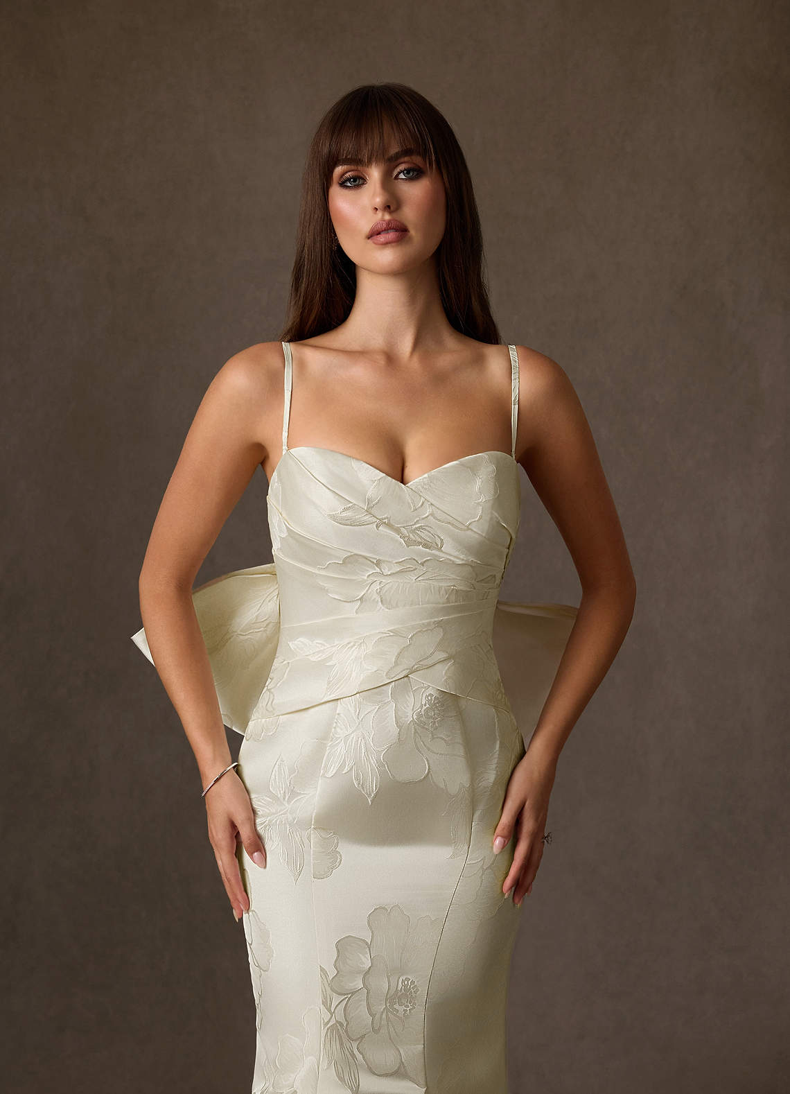 Azazie Nita Abiti da Sposa Abito Sirena in Jacquard Floreale Senza Cinturino Crema image2