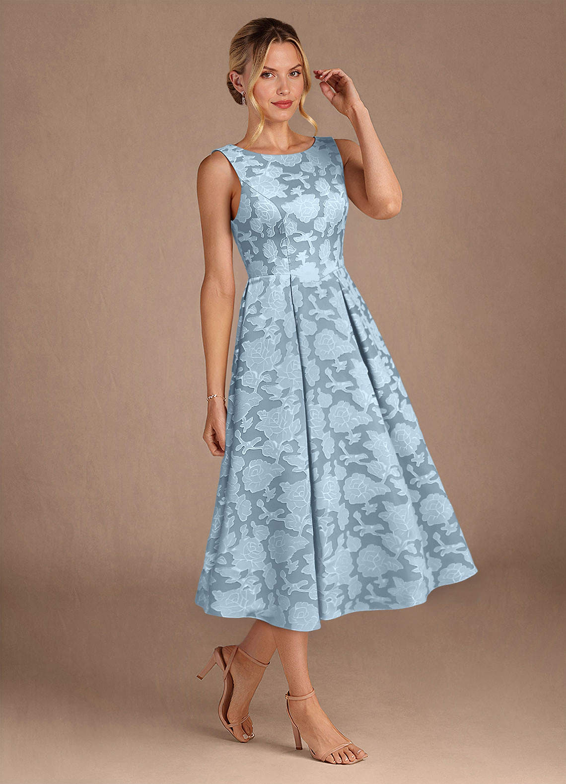 Azazie Fulton vestidos de madre de la novia Vestido de Azul Cielo de Devorado Floral de Corte En A con Plisado image1