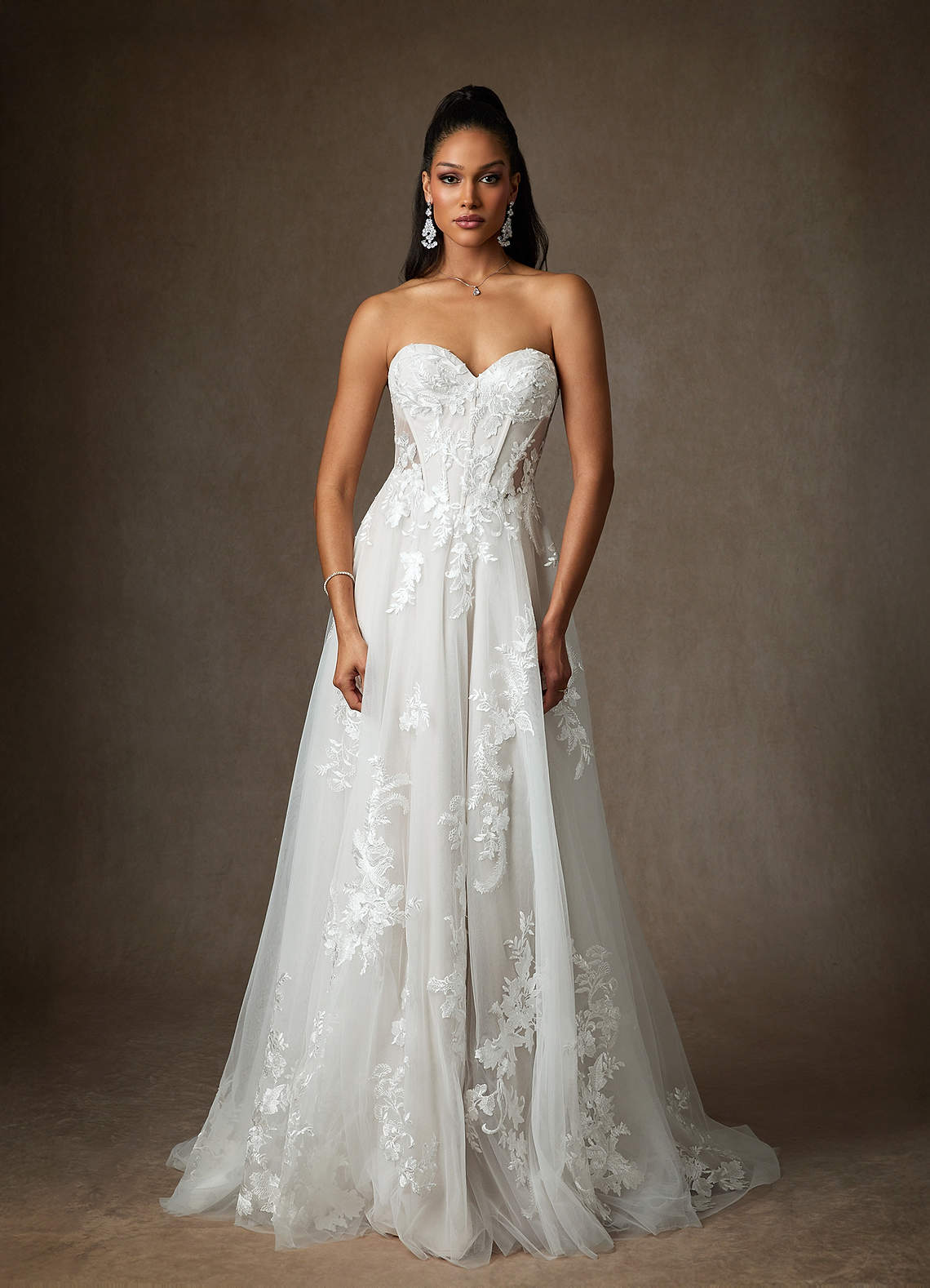 Azazie Aurorie Robes de mariée Robe Trapèze en Tulle Paillettes Blanc De Diamant image1