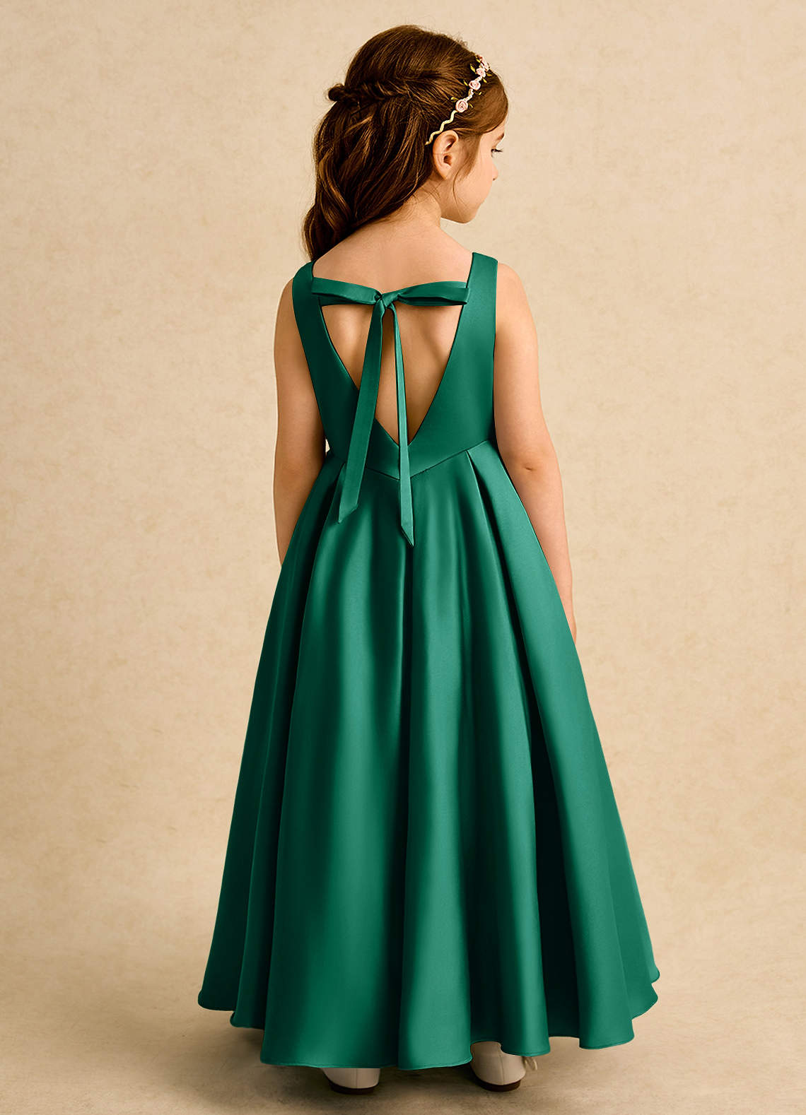 Azazie Pepper Robe Demoiselle D'honneur Fillette Robe Trapèze en Mat Satiné Plissée émeraude image1