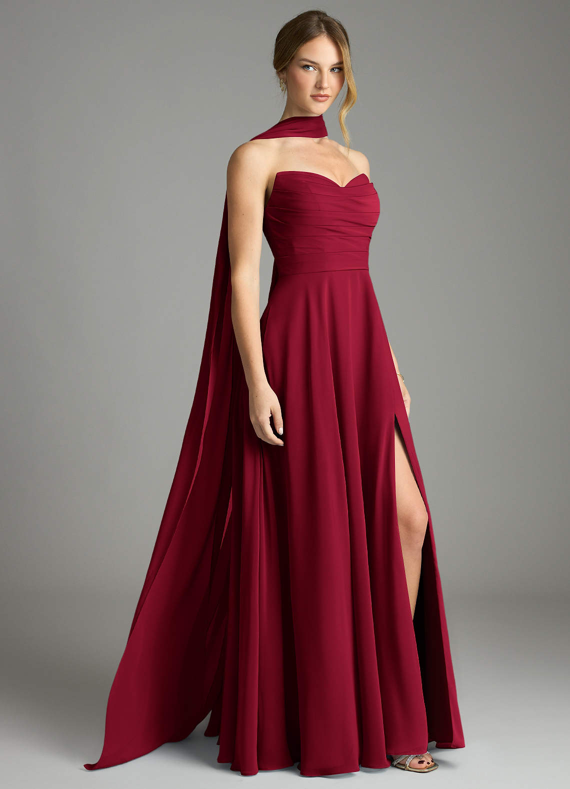 Azazie Ayla Abiti da Damigella Abito A-Line in Chiffon Scollo a Cuore Borgogna image1