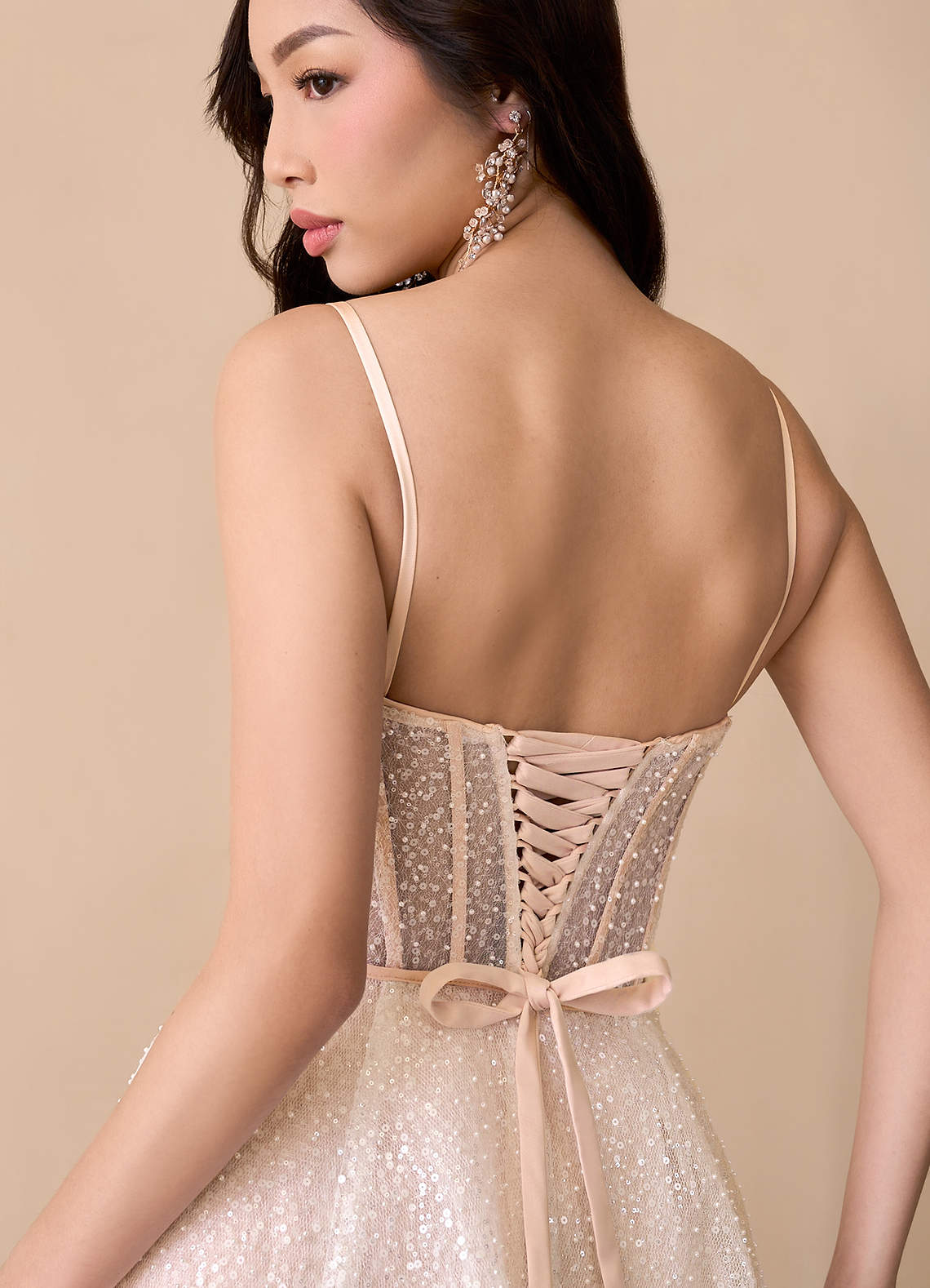 Azazie Eos Vestidos de noiva Vestir Diamante Branco Rosa Inglesa de Miçangas de sereia com Fora do ombro image9