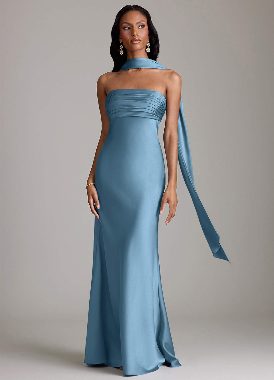 Azazie Saylor Vestidos de damas de honor Vestido de Azul Acero de Satén Elástico de Corte Sirena con Sin tirantes image8