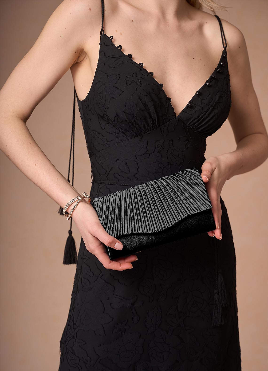 front Matching Color Metallic Satin Sandals Envelope Clutch Set