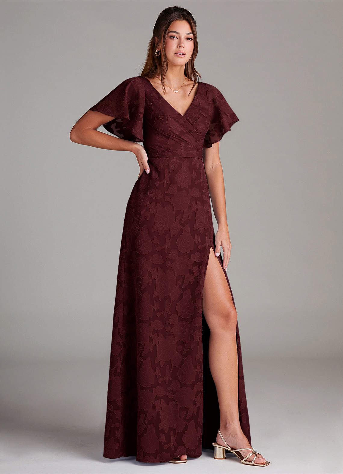 Azazie Ambrosia Vestidos de madrinha de casamento Vestido Cabernet de Esgotamento Floral de Linha A com Plissado image2
