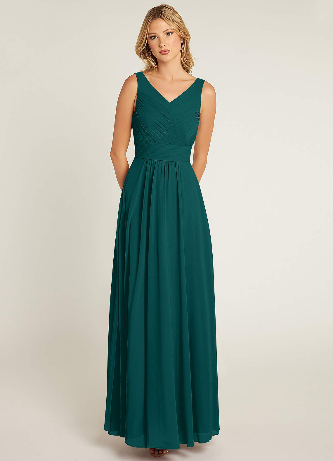 Azazie Pierrette Robes de demoiselle d'honneur Robe Trapèze en Mousseline de soie Plissée Paon image1