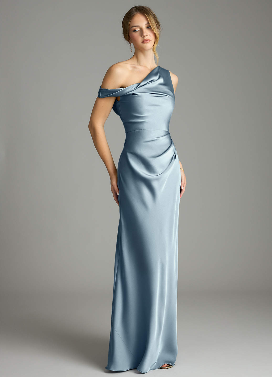 Azazie Emerson Brudepigekjoler Havfrue Off-Shoulder Stræk satin Gulv-længde Kjole image4