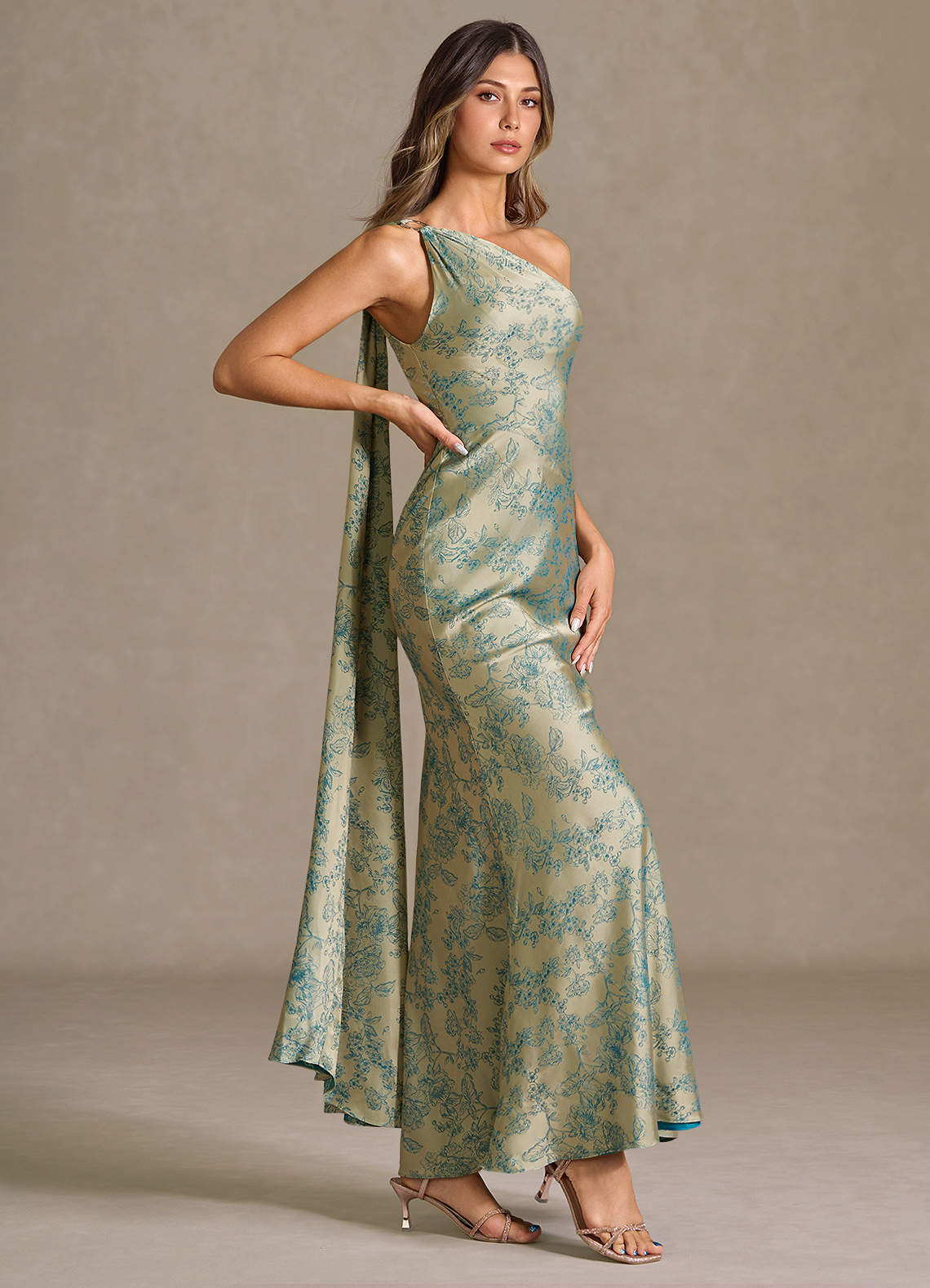 Vestido Platino Verde Azulado Largo Sapphira image1