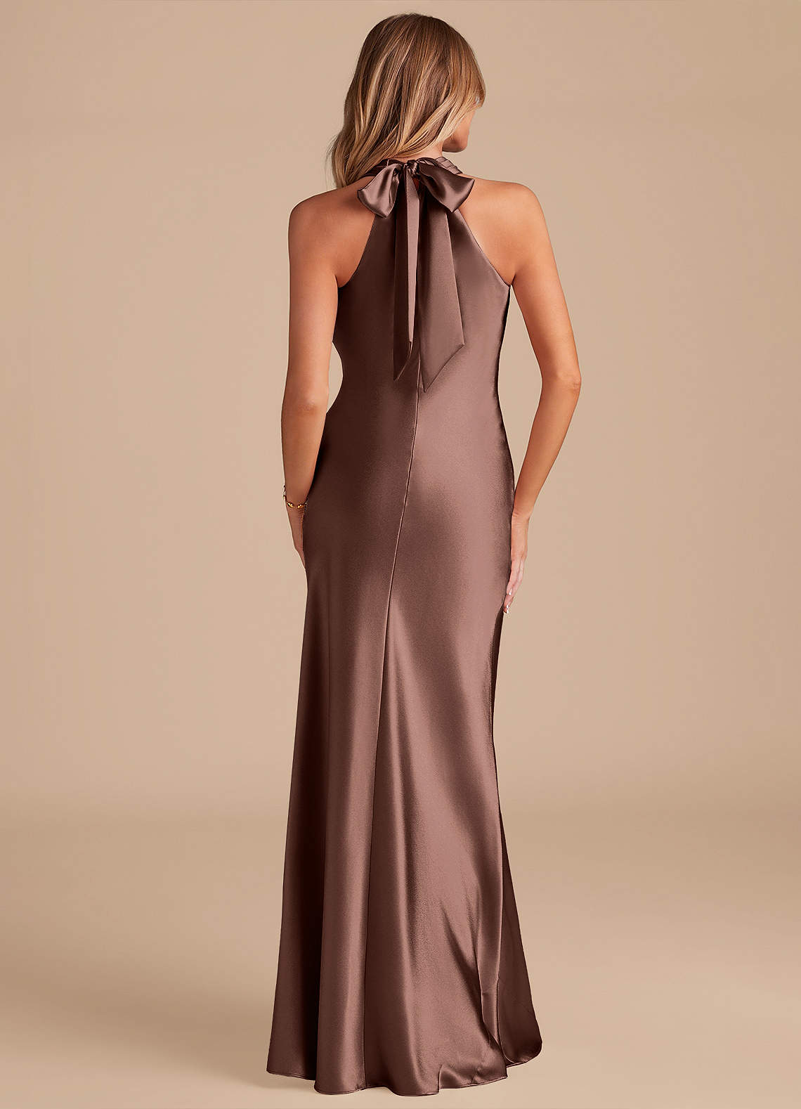 Azazie Doretta Robes de demoiselle d'honneur Robe Sirène en Satiné métallisé Arc Expresso image5
